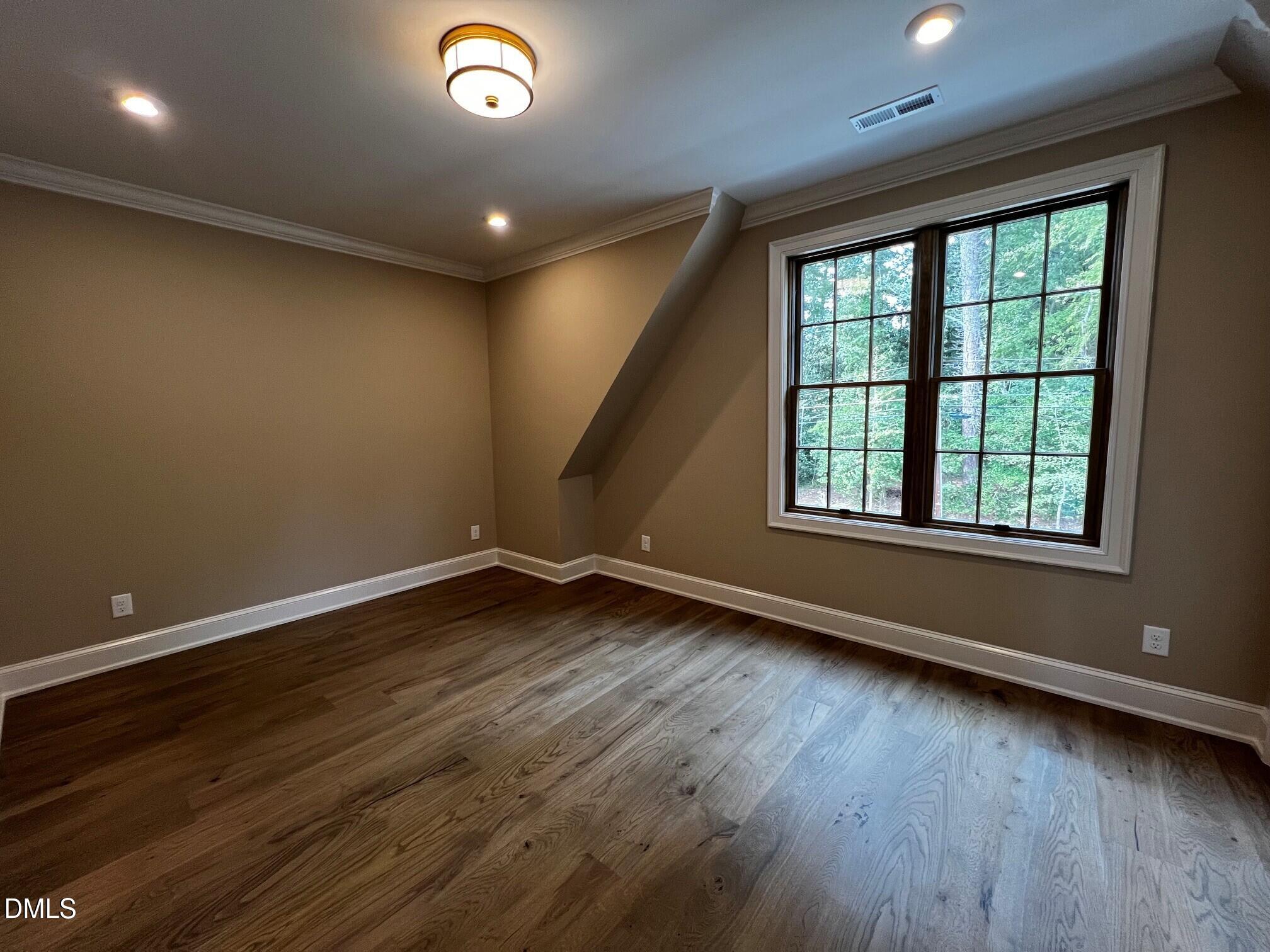 1320 Eldon Circle Property Photo 16