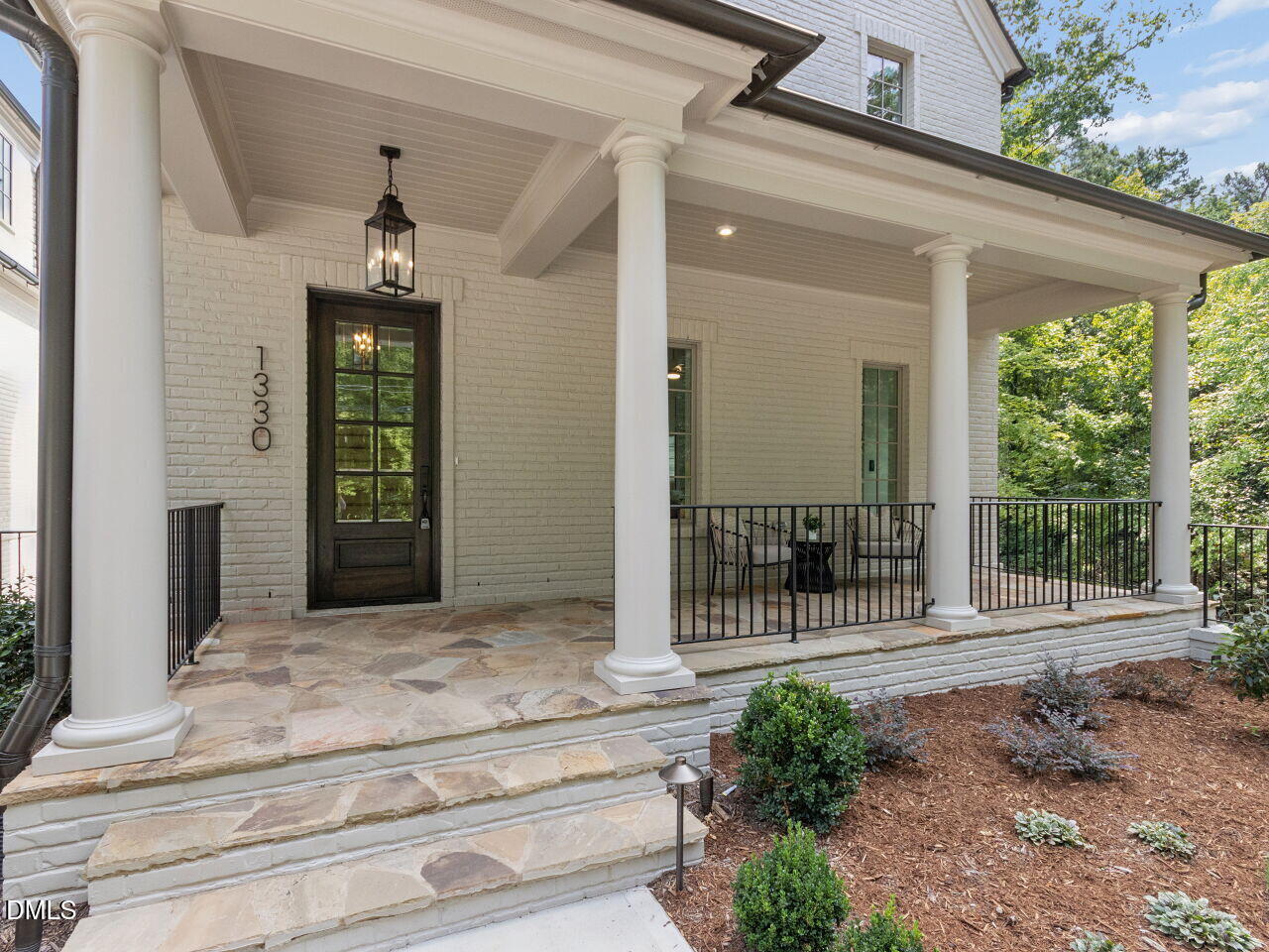 1330 Eldon Circle Property Photo 3