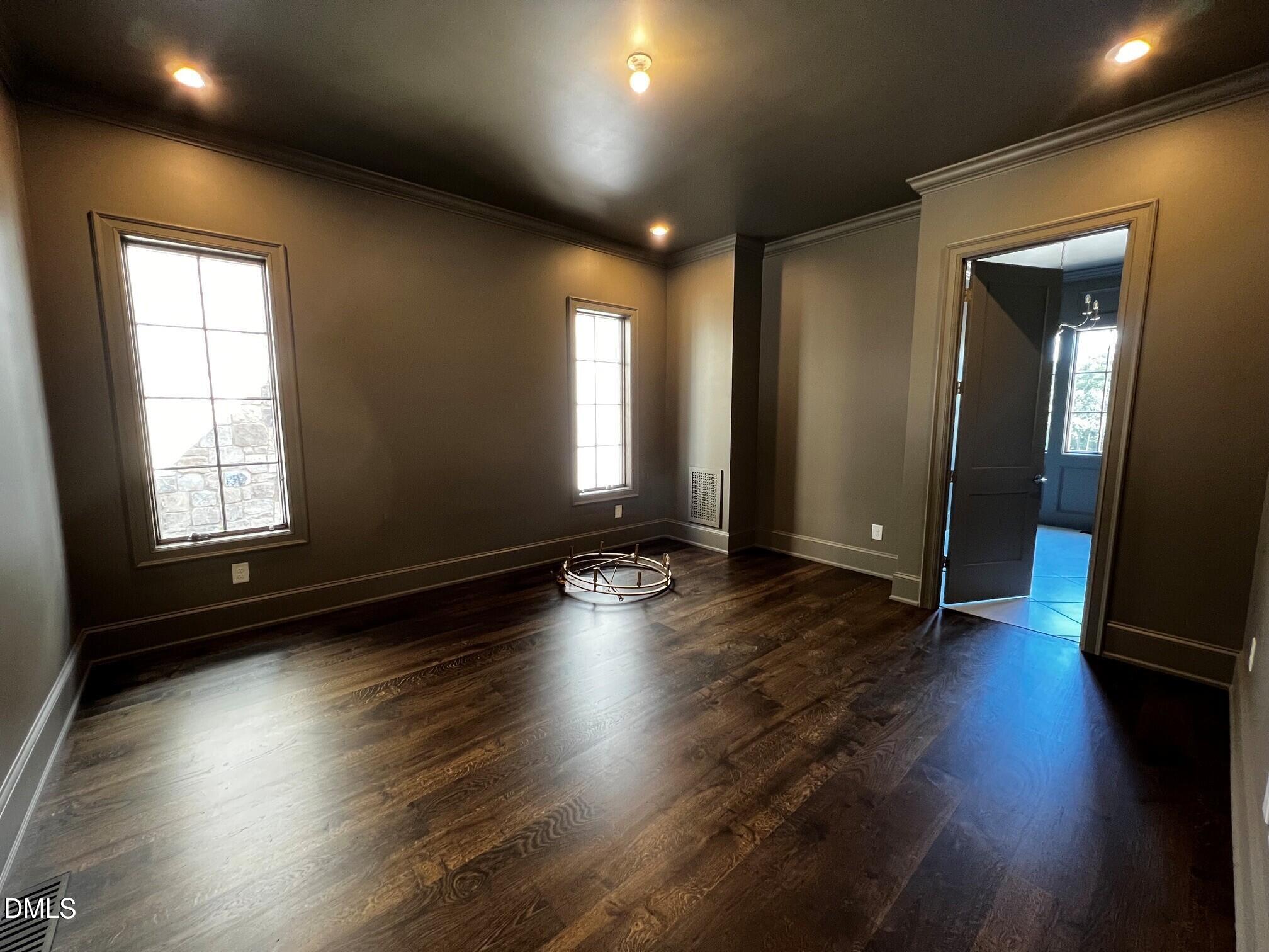 1324 Eldon Circle Property Photo 8