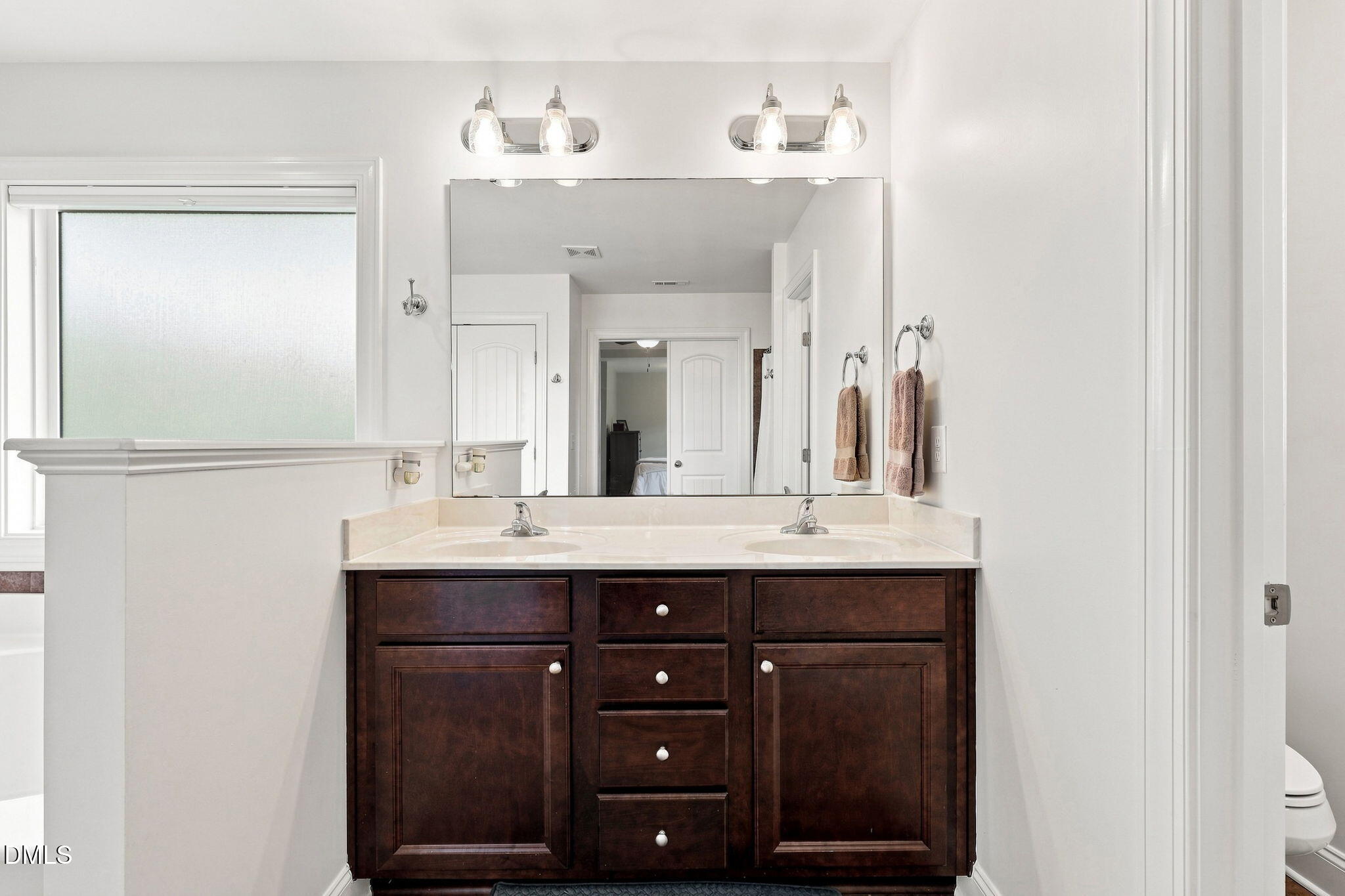 2928 Plantation Glen Drive Property Photo 23