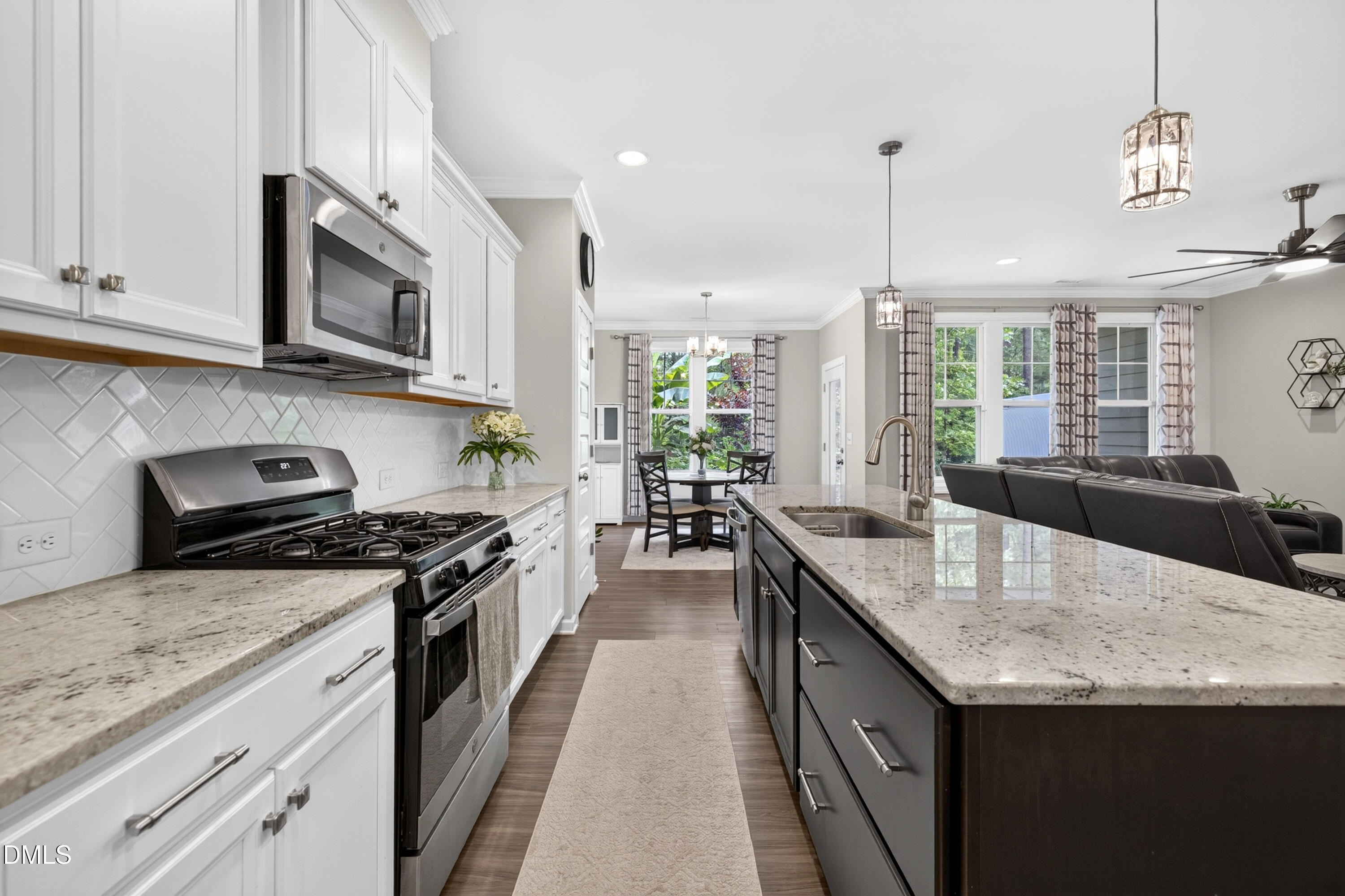 8045 Windthorn Place Property Photo 10