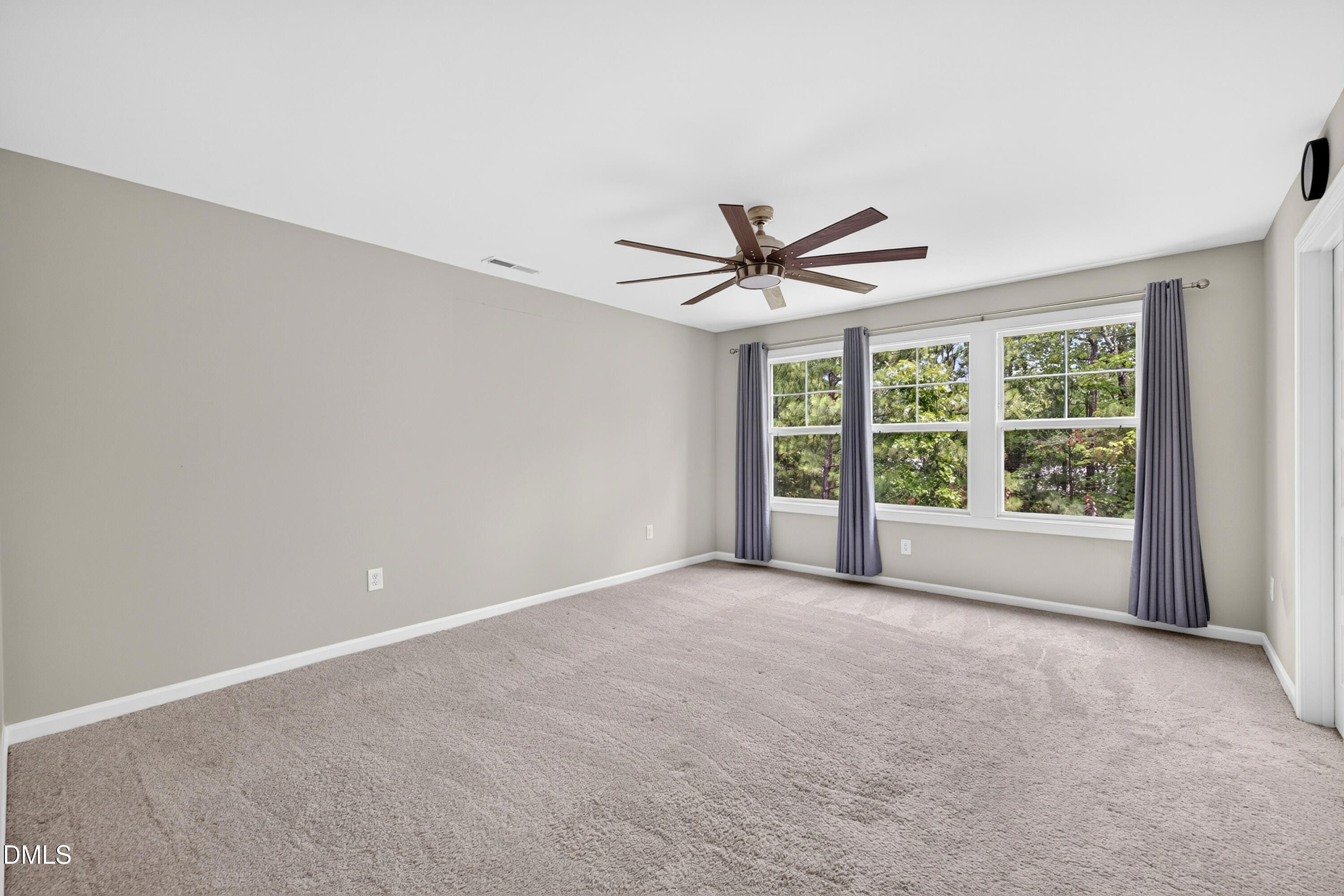 8045 Windthorn Place Property Photo 16