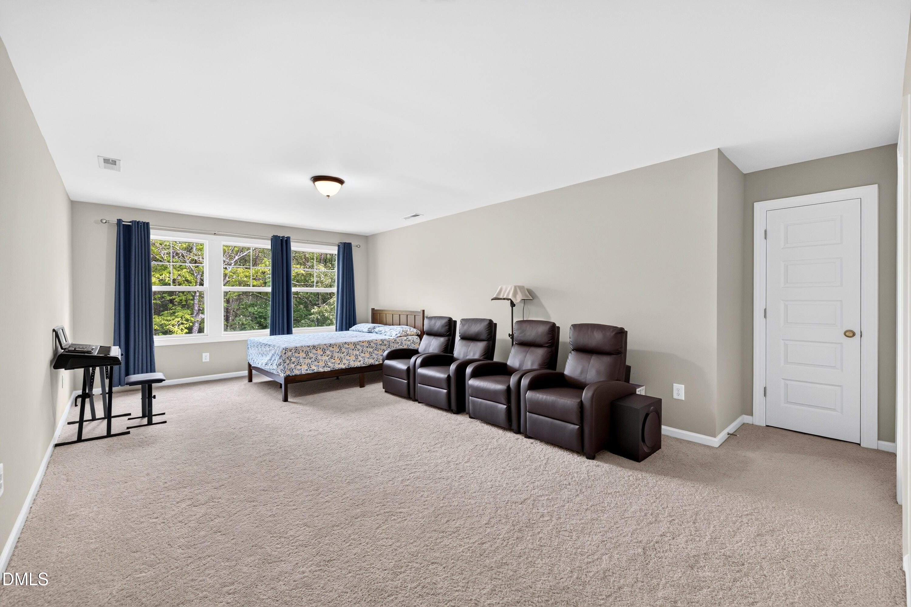 8045 Windthorn Place Property Photo 32