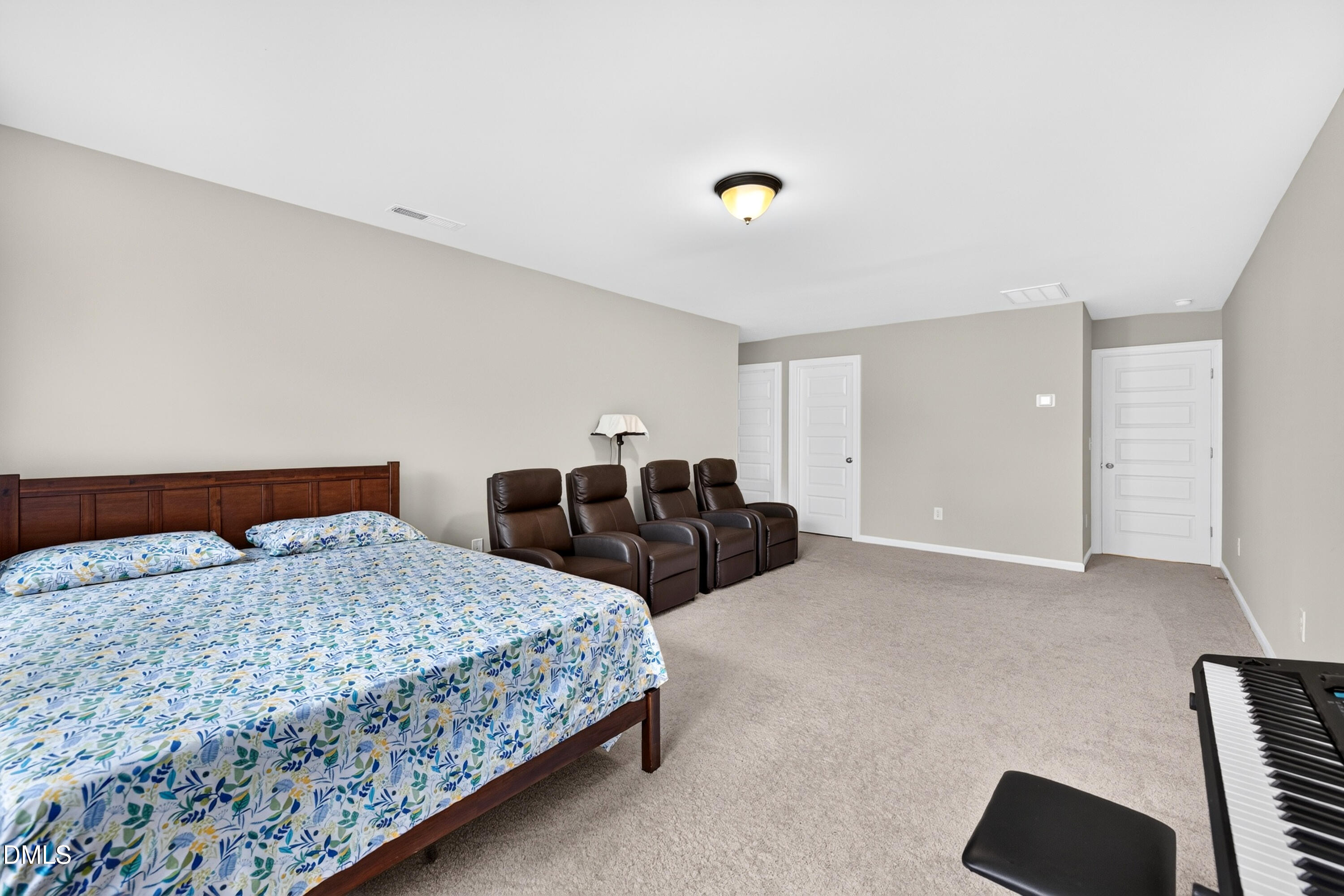 8045 Windthorn Place Property Photo 33
