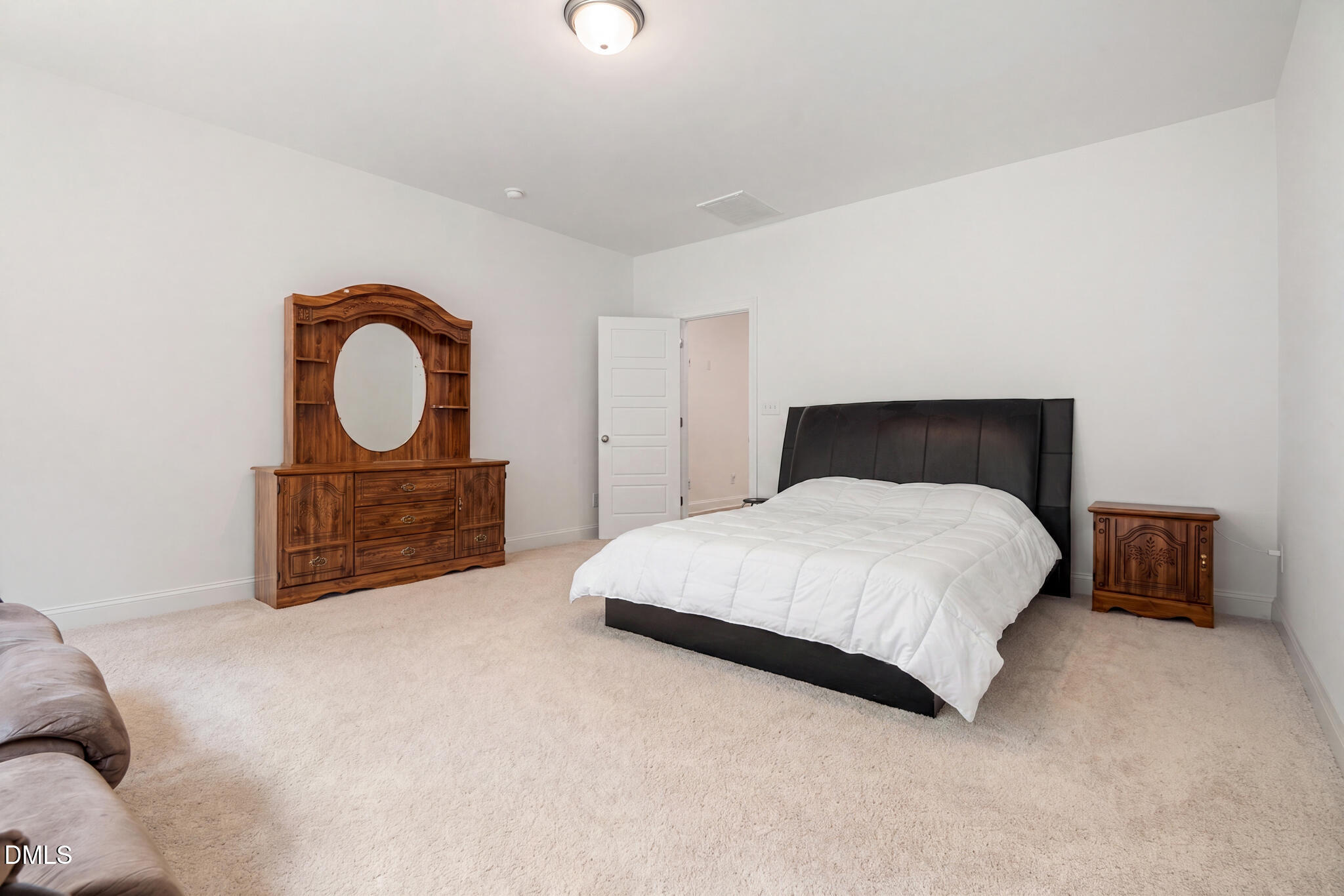 2069 Maggie Valley Drive Property Photo 19