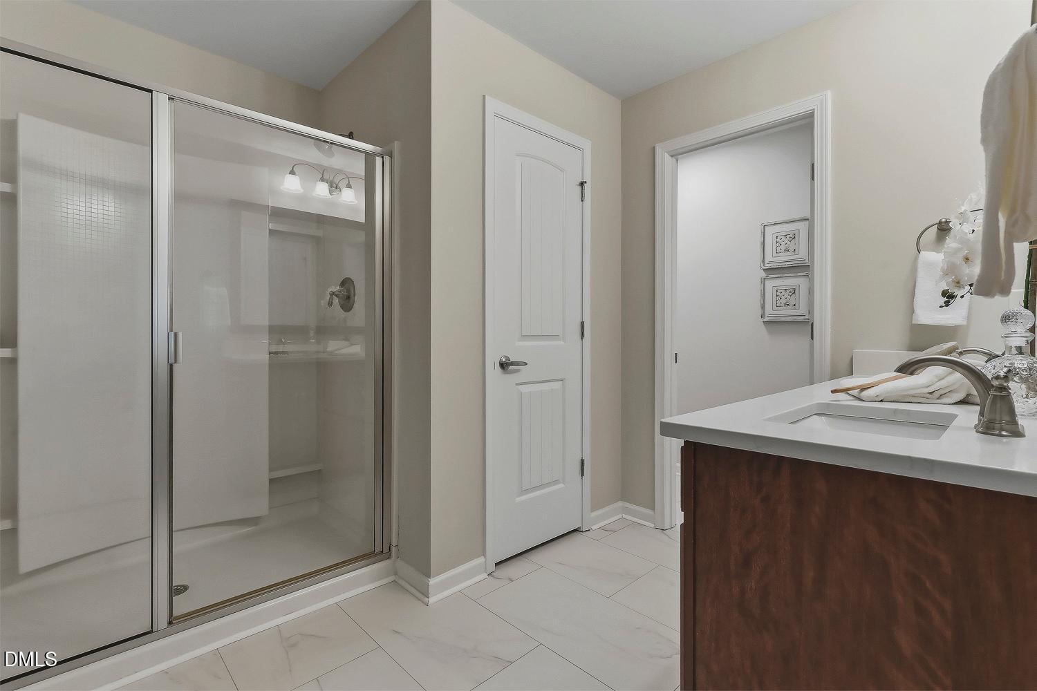 3336 Althorp Drive Property Photo 45