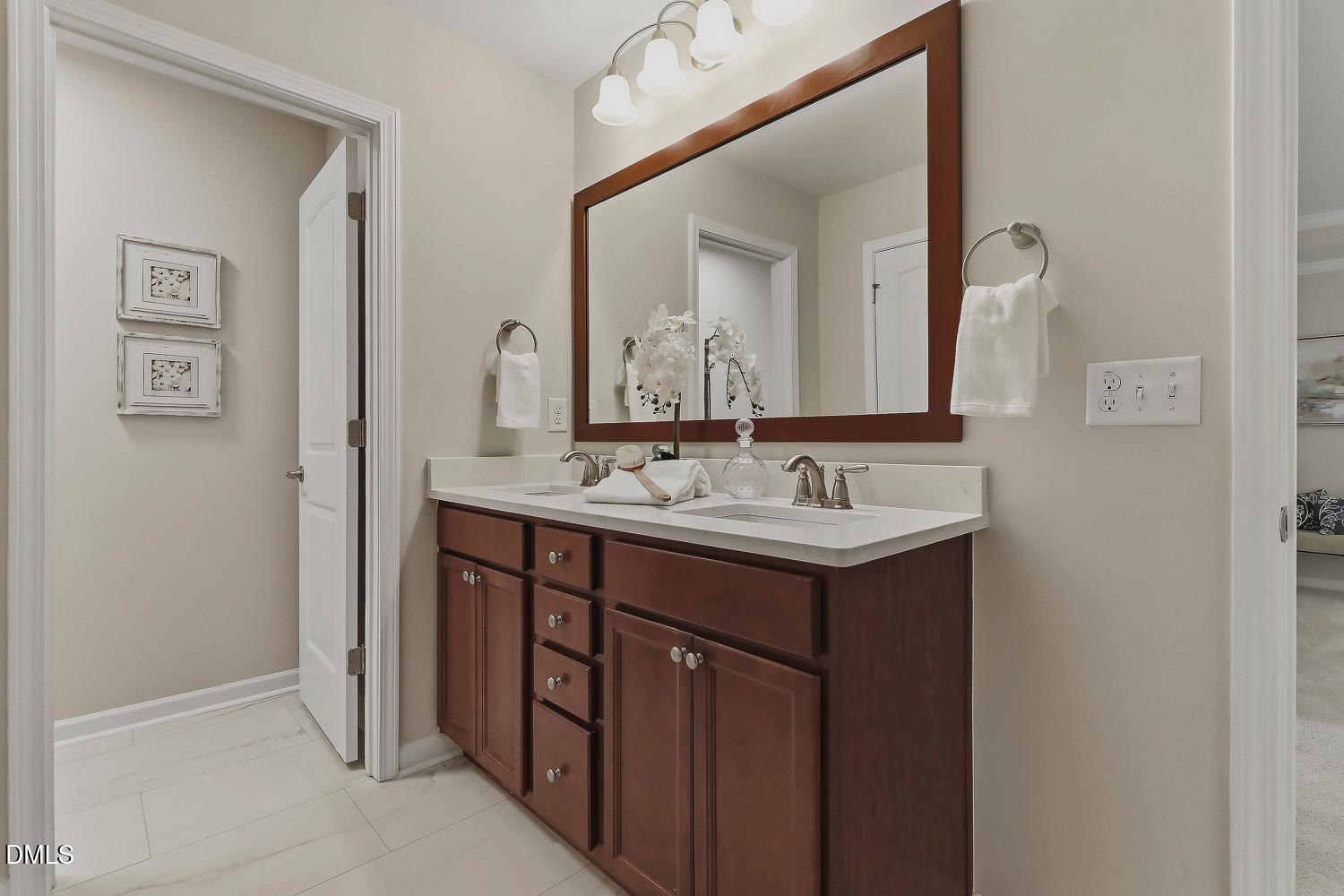 3336 Althorp Drive Property Photo 46