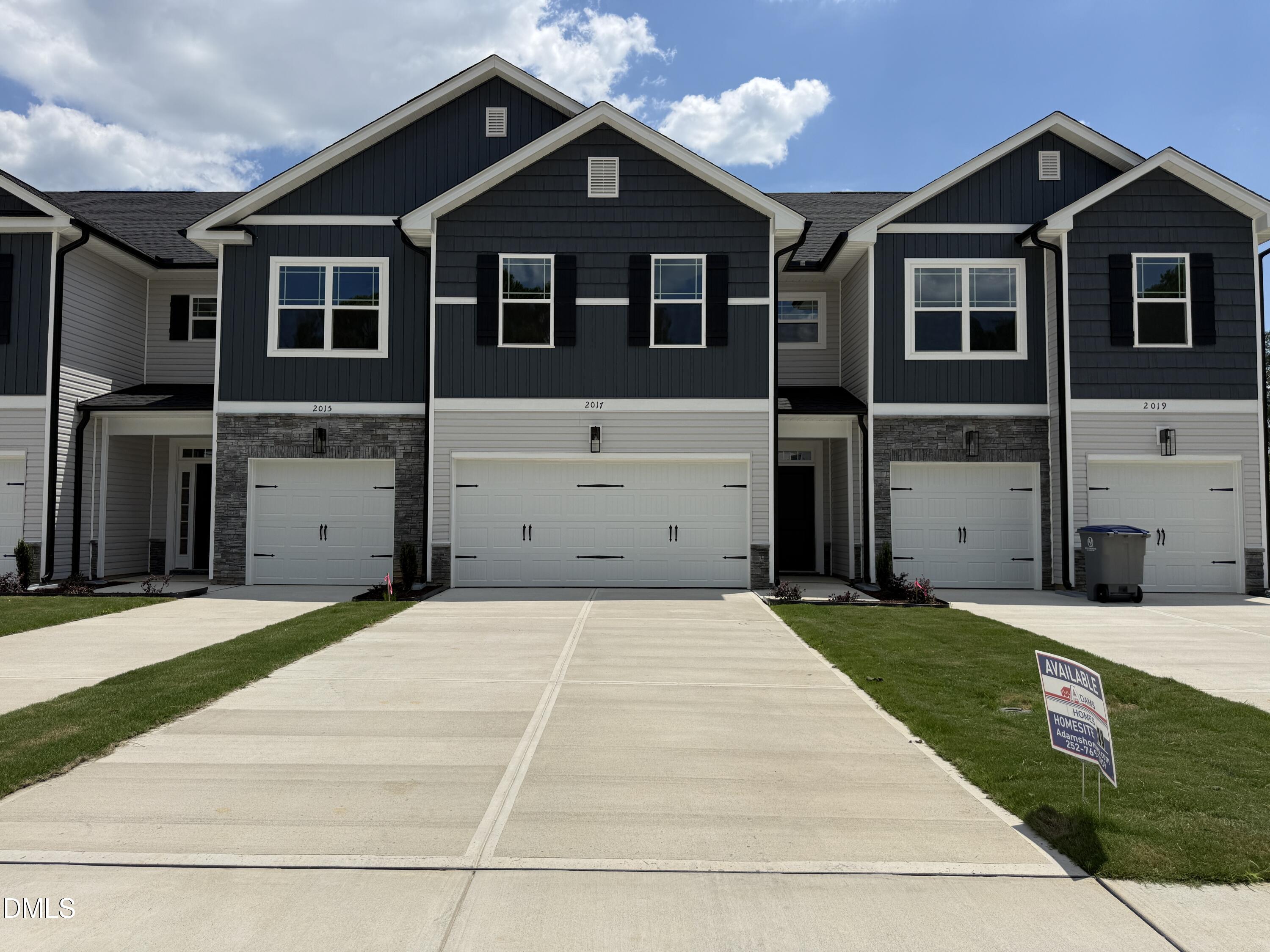 2017 Tharrington Way Property Photo 1