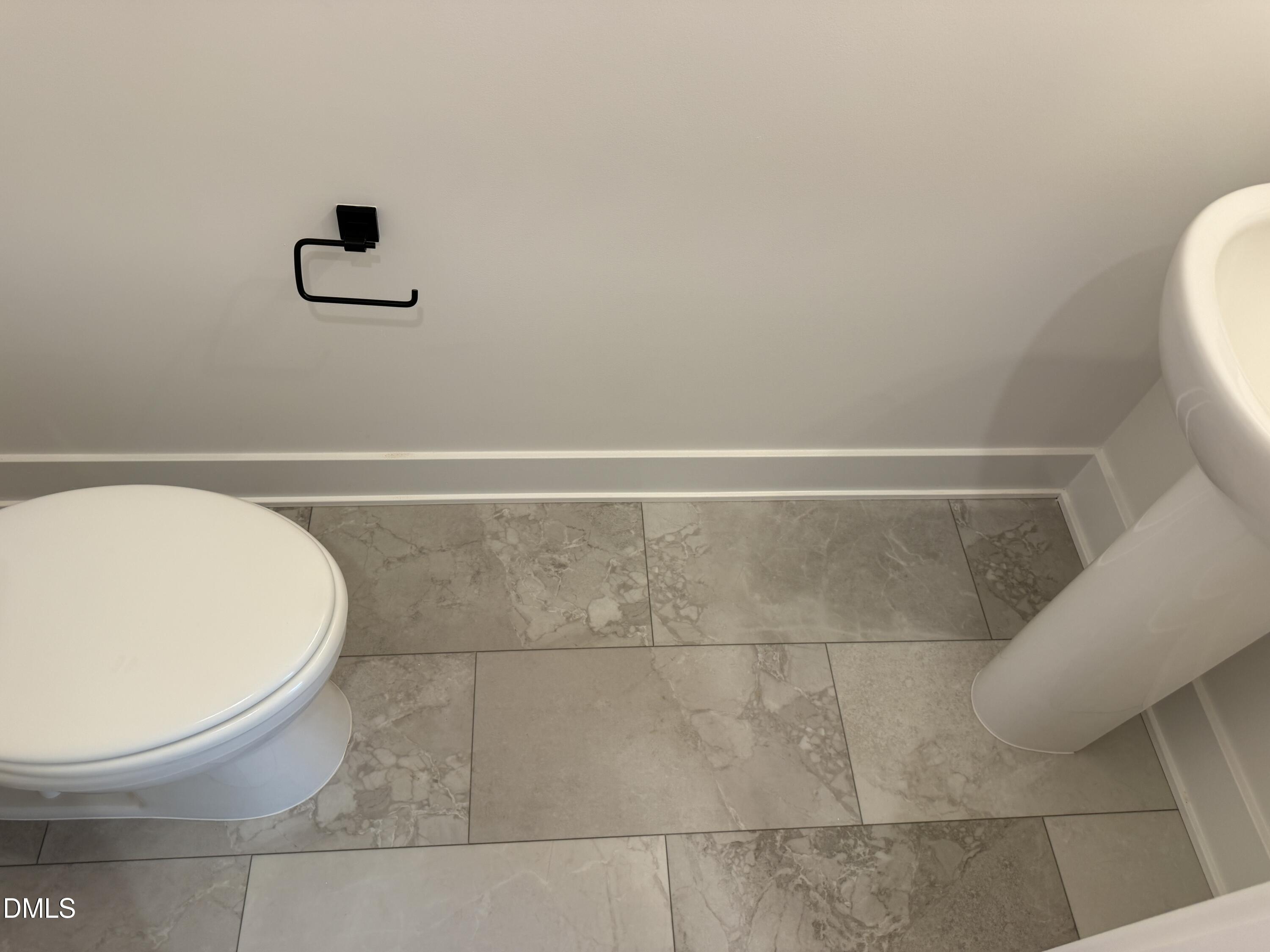 2017 Tharrington Way Property Photo 10