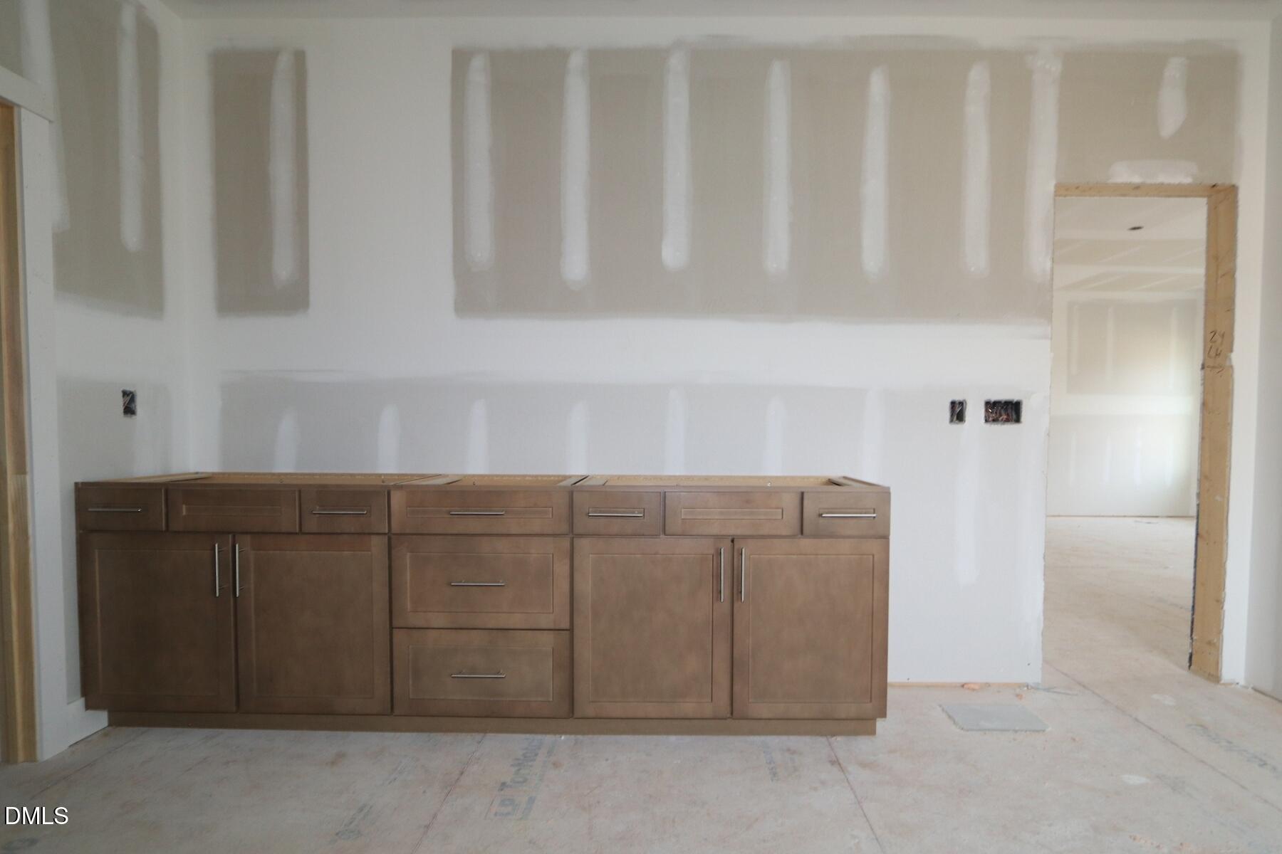 2201 Skipping Stone Drive Property Photo 14