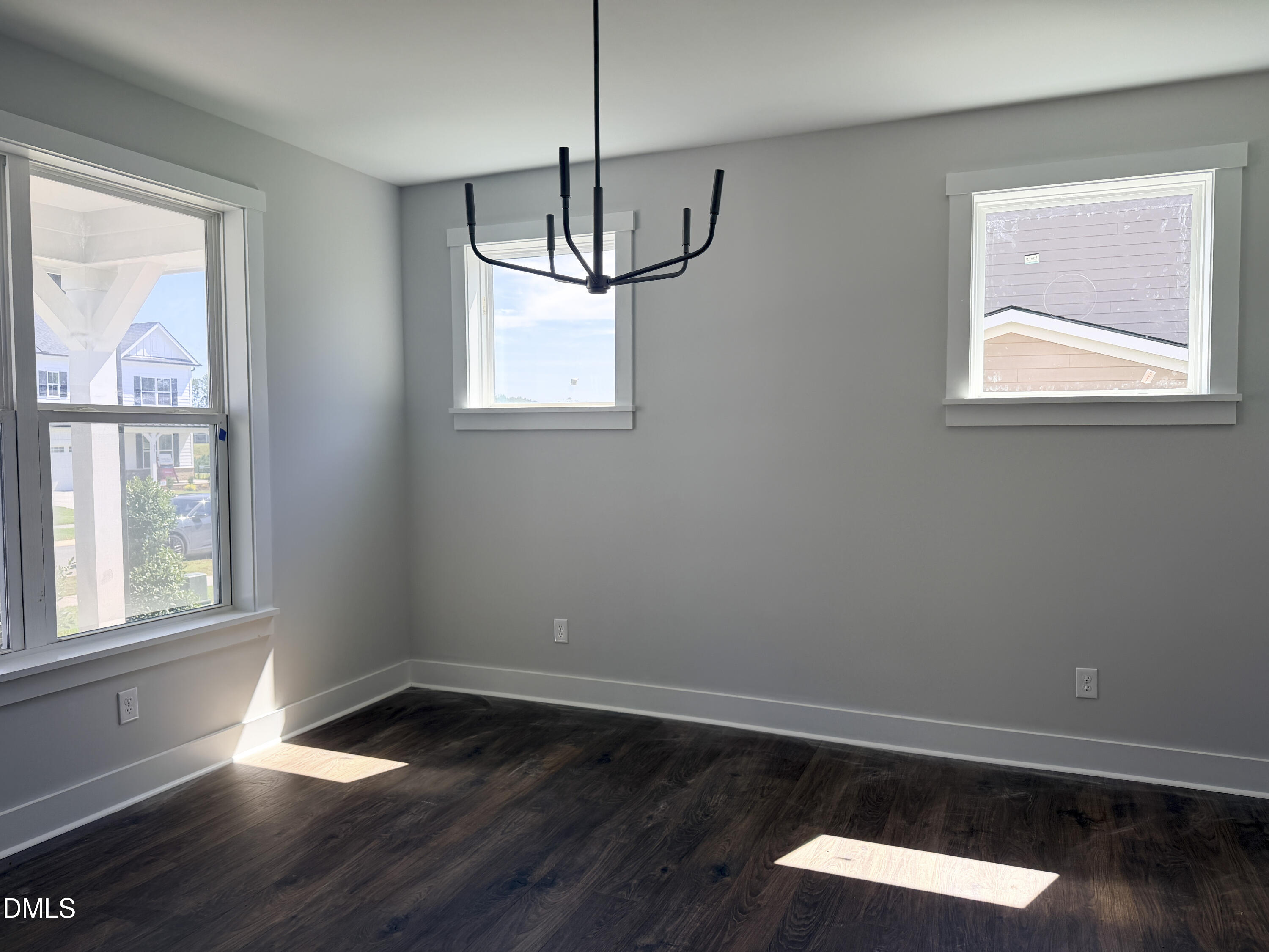 616 Blackwood Court Property Photo 4