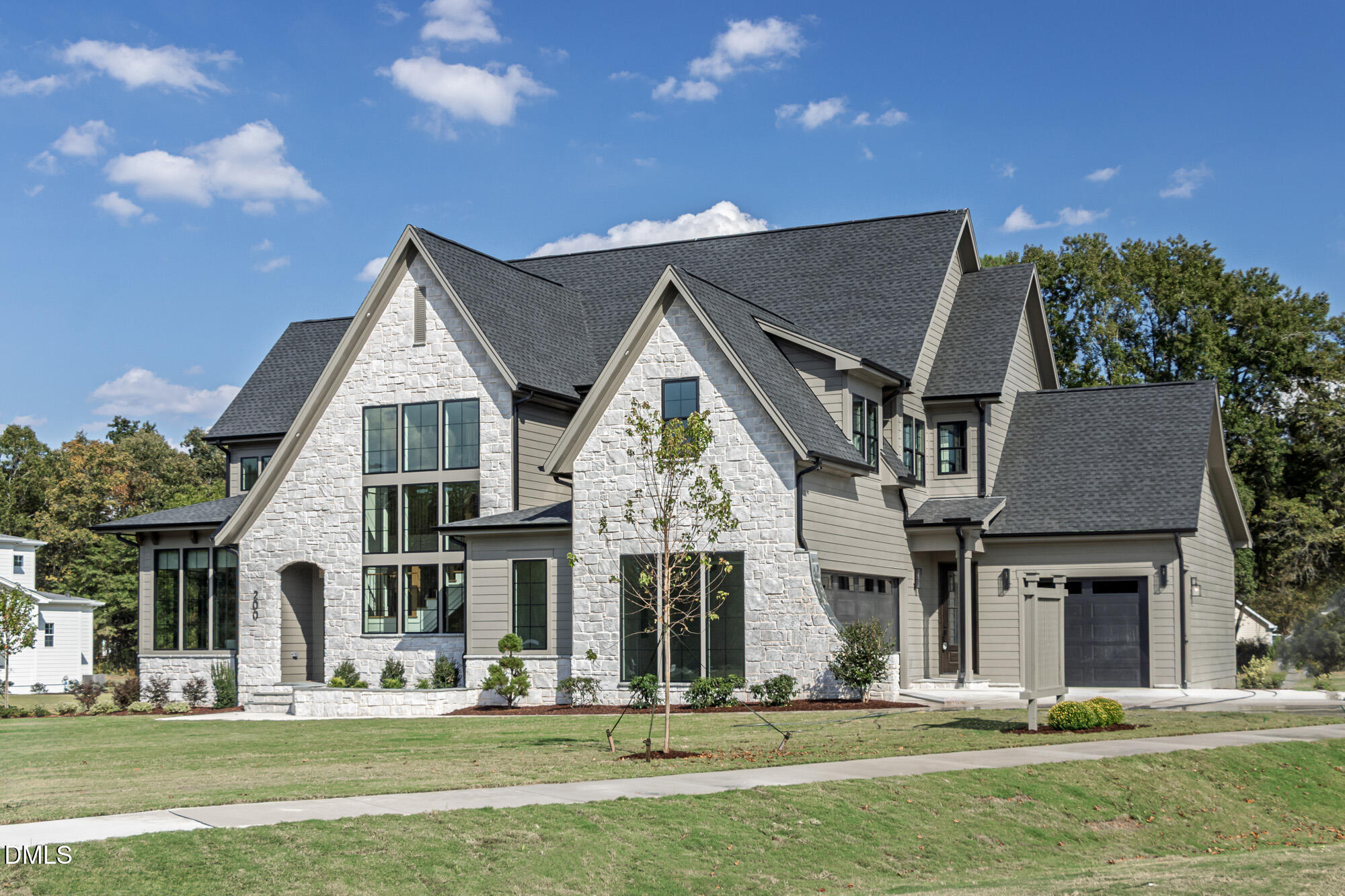 98 Summit Terrace Drive