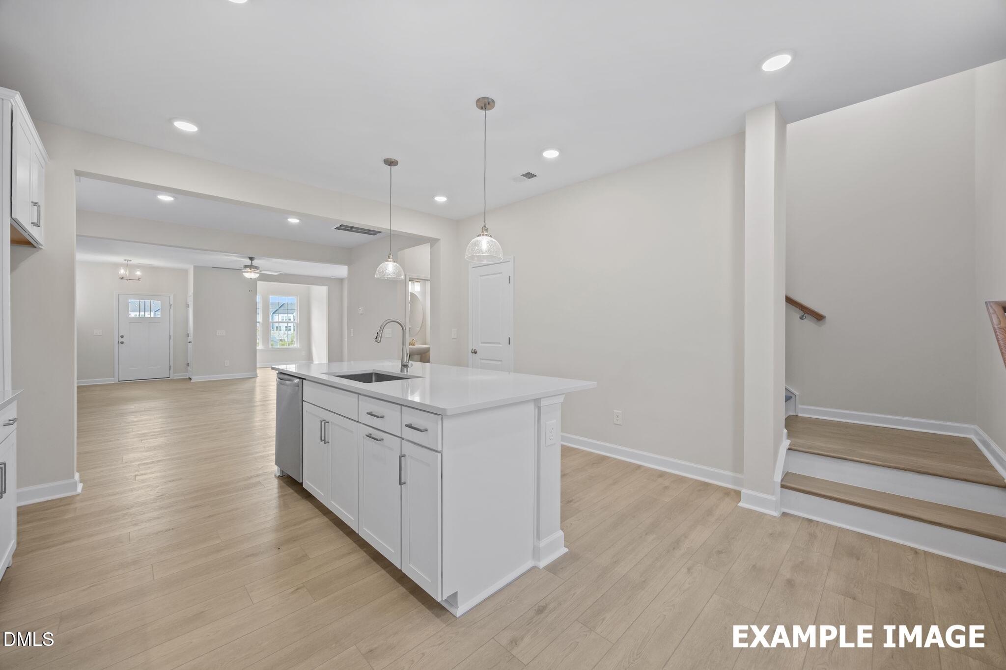 809 Carpet Grass Avenue Property Photo 13