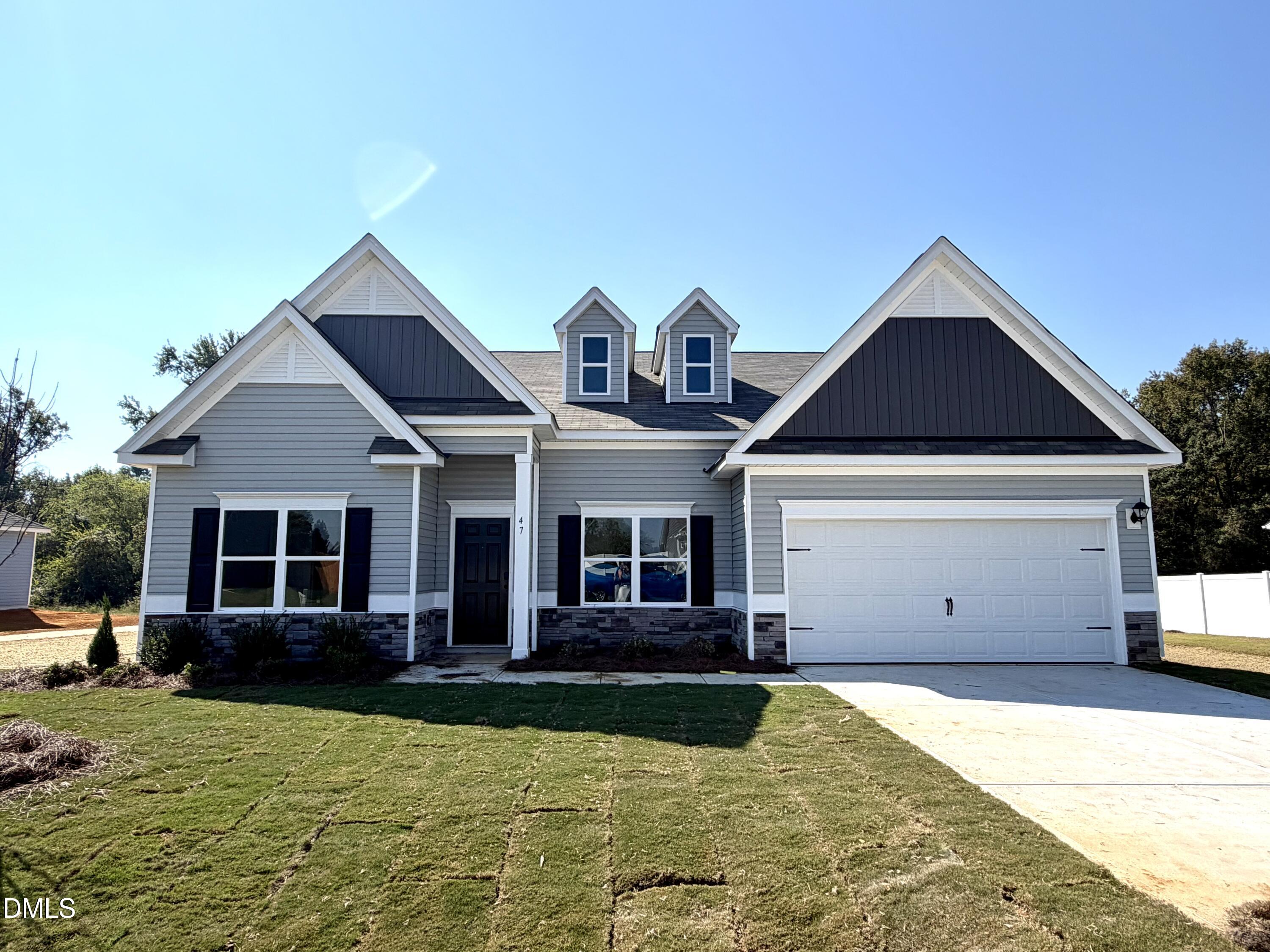 47 Cheshire Farm Drive Property Photo 1