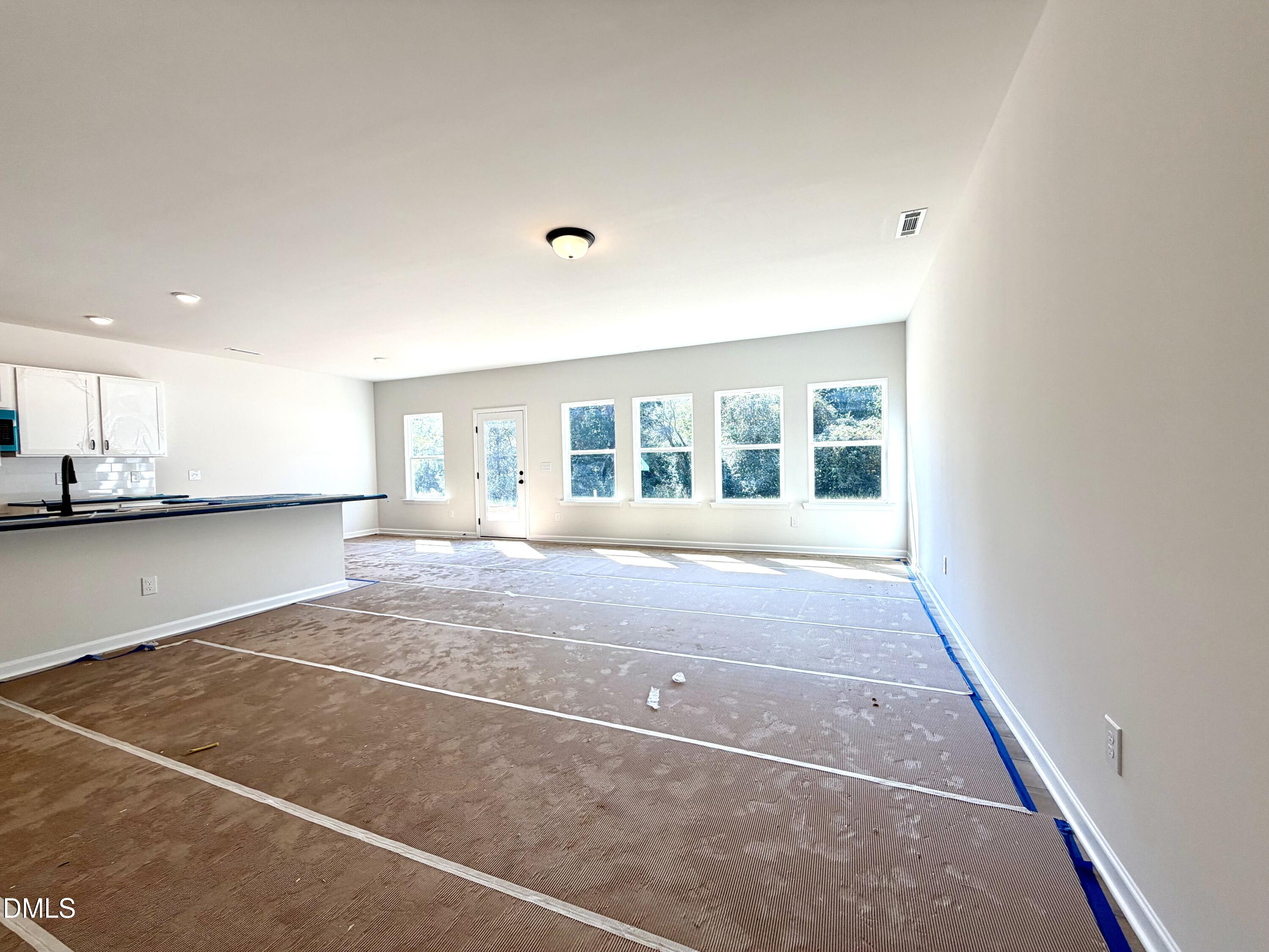 47 Cheshire Farm Drive Property Photo 7