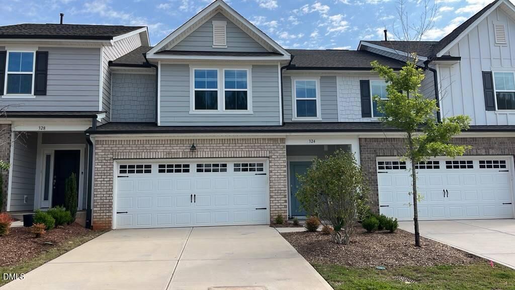 324 Glen Clova Drive Property Photo 1