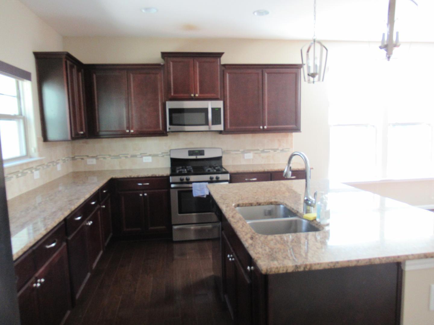 1125 Midtowne Way Property Photo 5