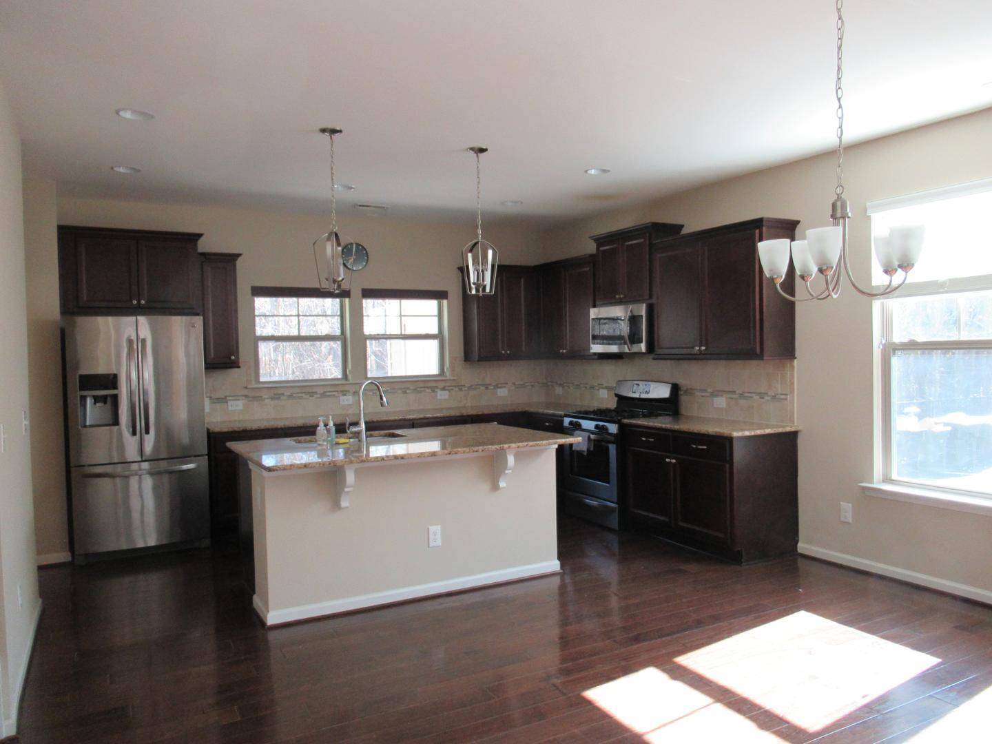 1125 Midtowne Way Property Photo 6