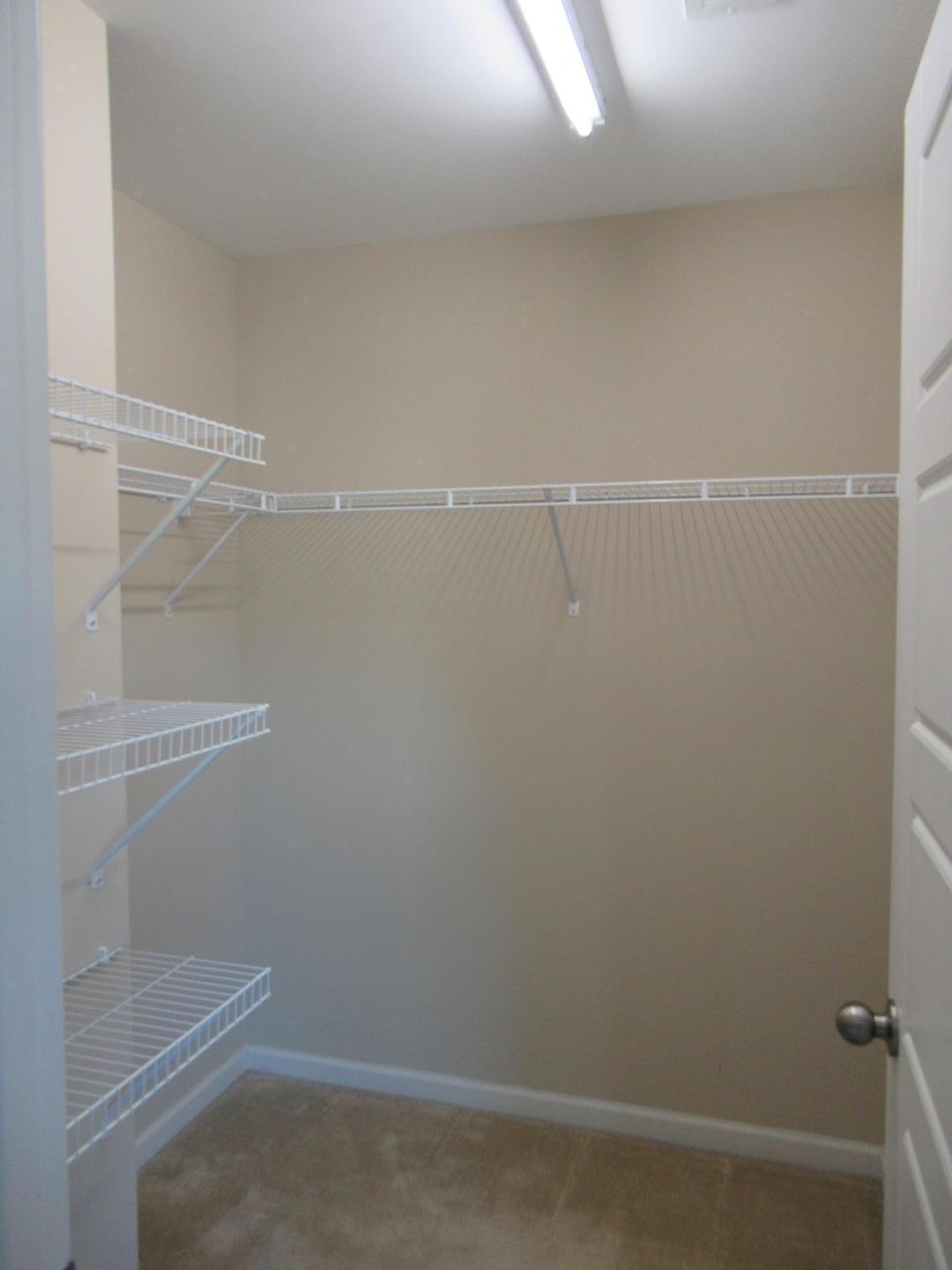 1125 Midtowne Way Property Photo 11