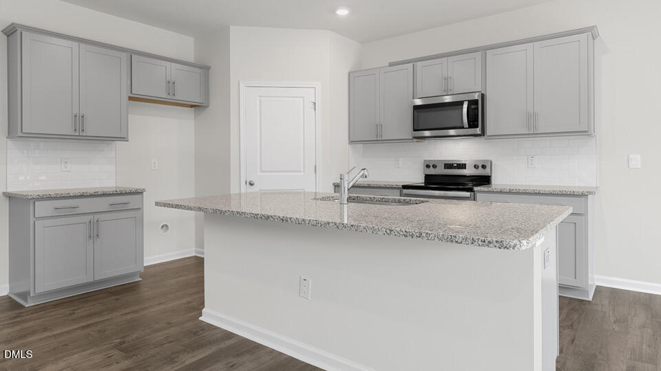 2110 Hinesley Drive Property Photo 8