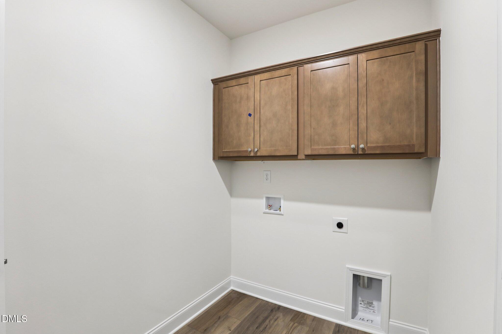 552 Hipwood Drive Property Photo 20