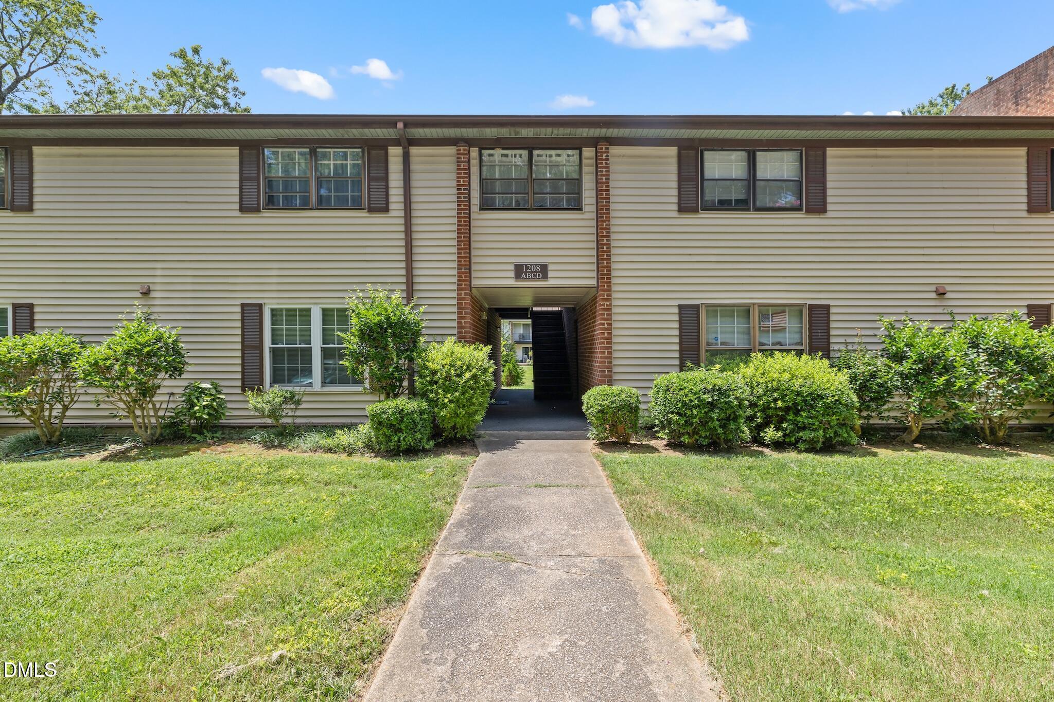 1208 Manassas Property Photo 1