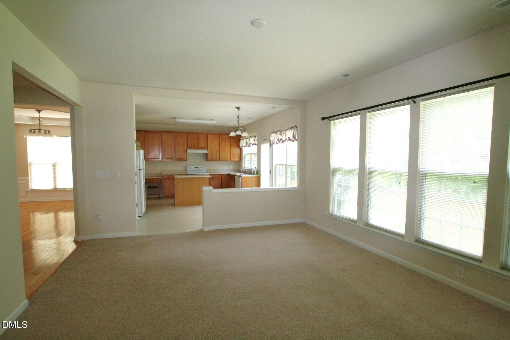 5324 Shaker Heights Lane Property Photo 6