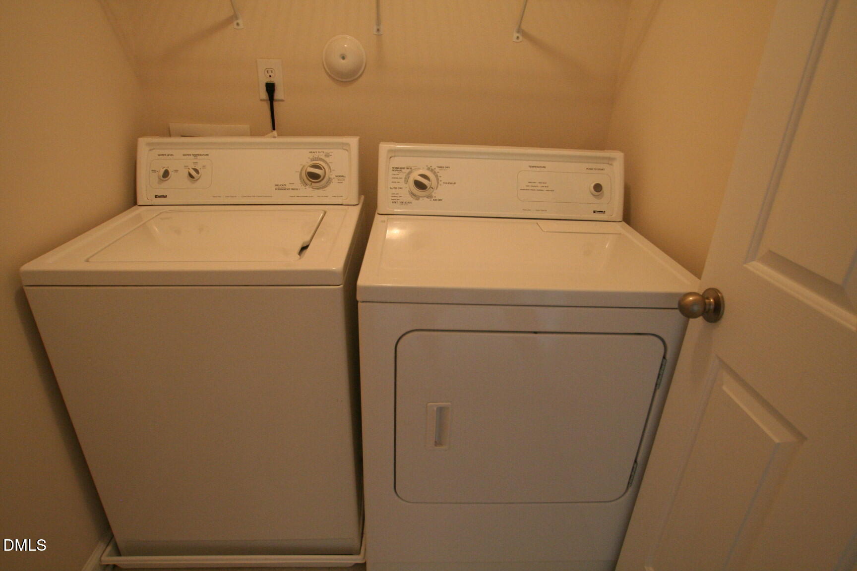5324 Shaker Heights Lane Property Photo 17