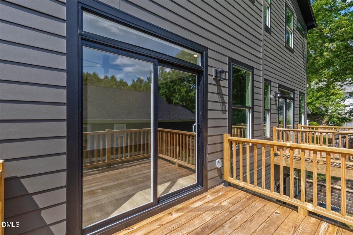 720 Oakwood Avenue 102 Property Photo 18