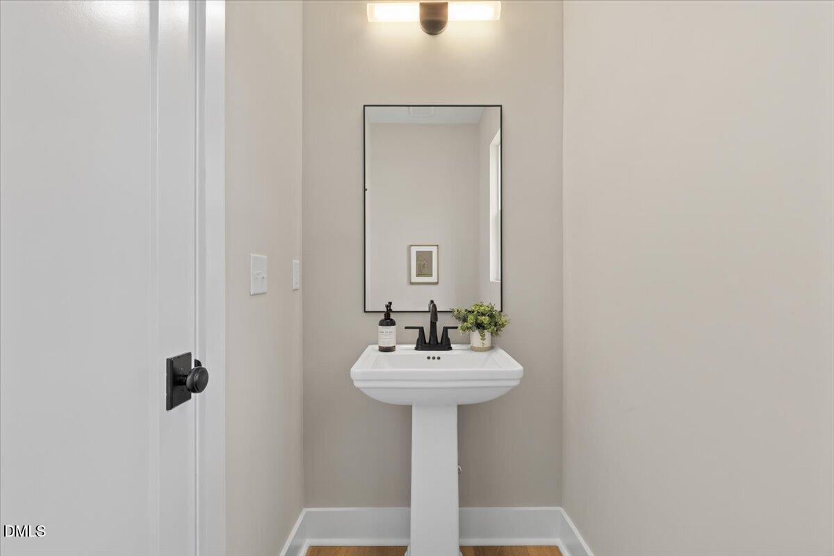 720 Oakwood Avenue 101 Property Photo 12