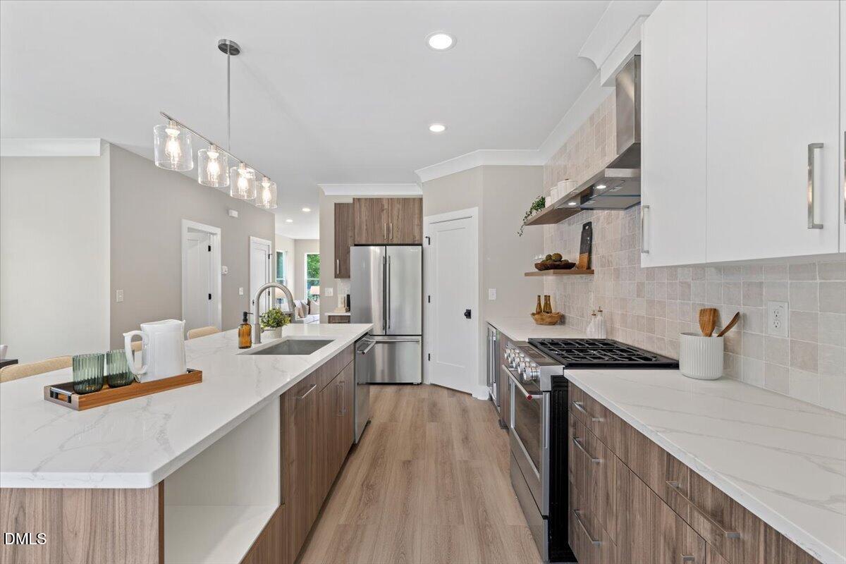 720 Oakwood Avenue 101 Property Photo 15