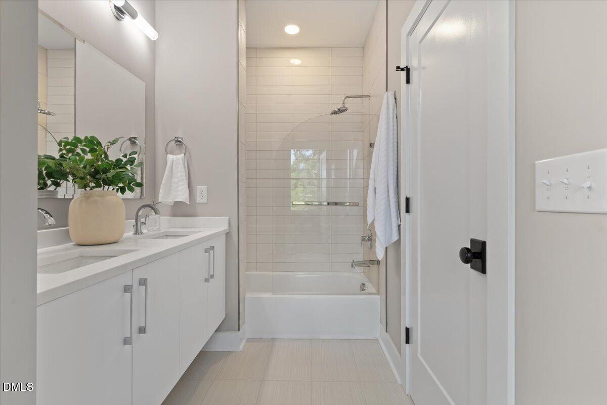 720 Oakwood Avenue 101 Property Photo 26