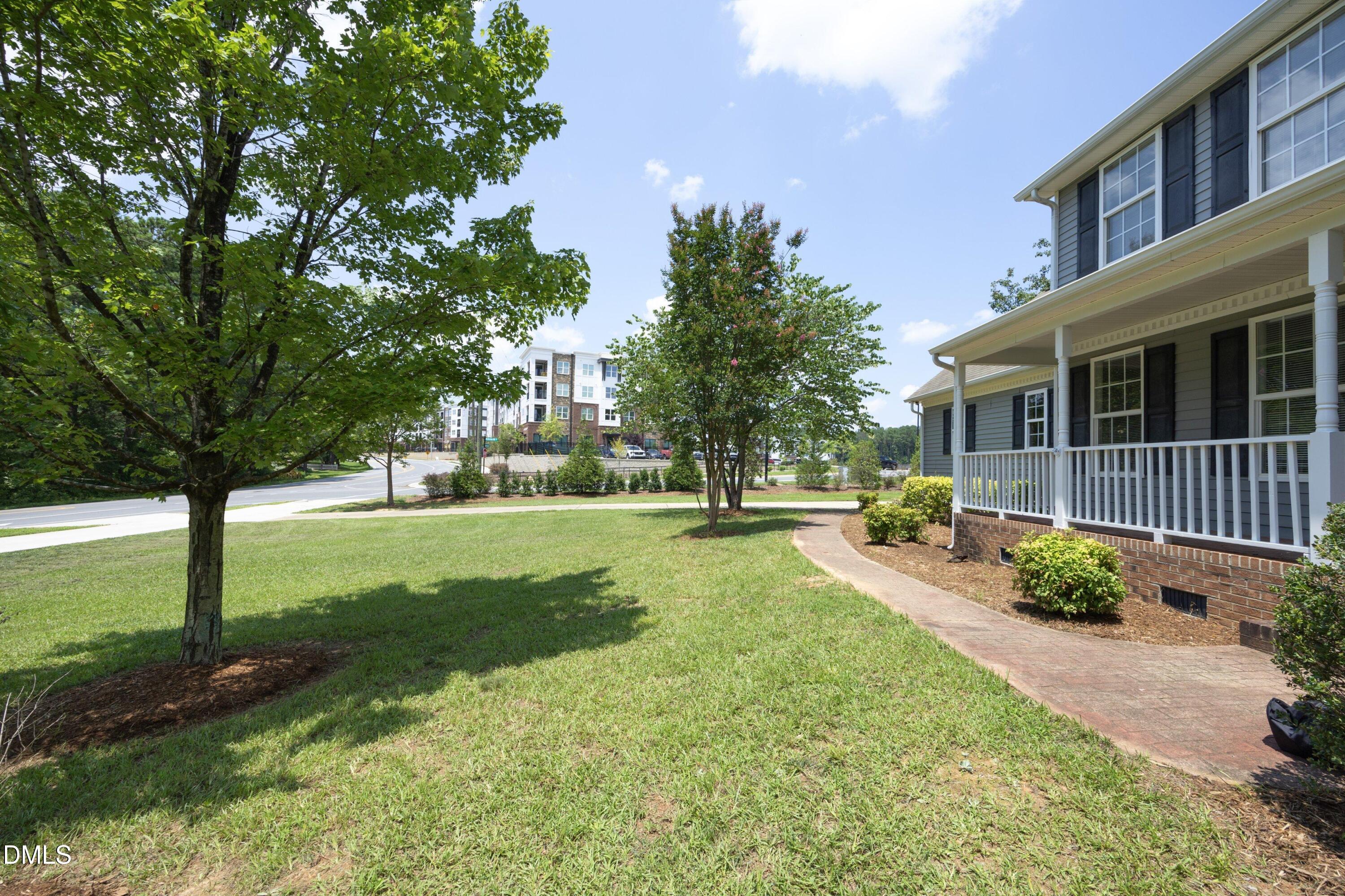 4753 Sunset Lake Road Property Photo 3