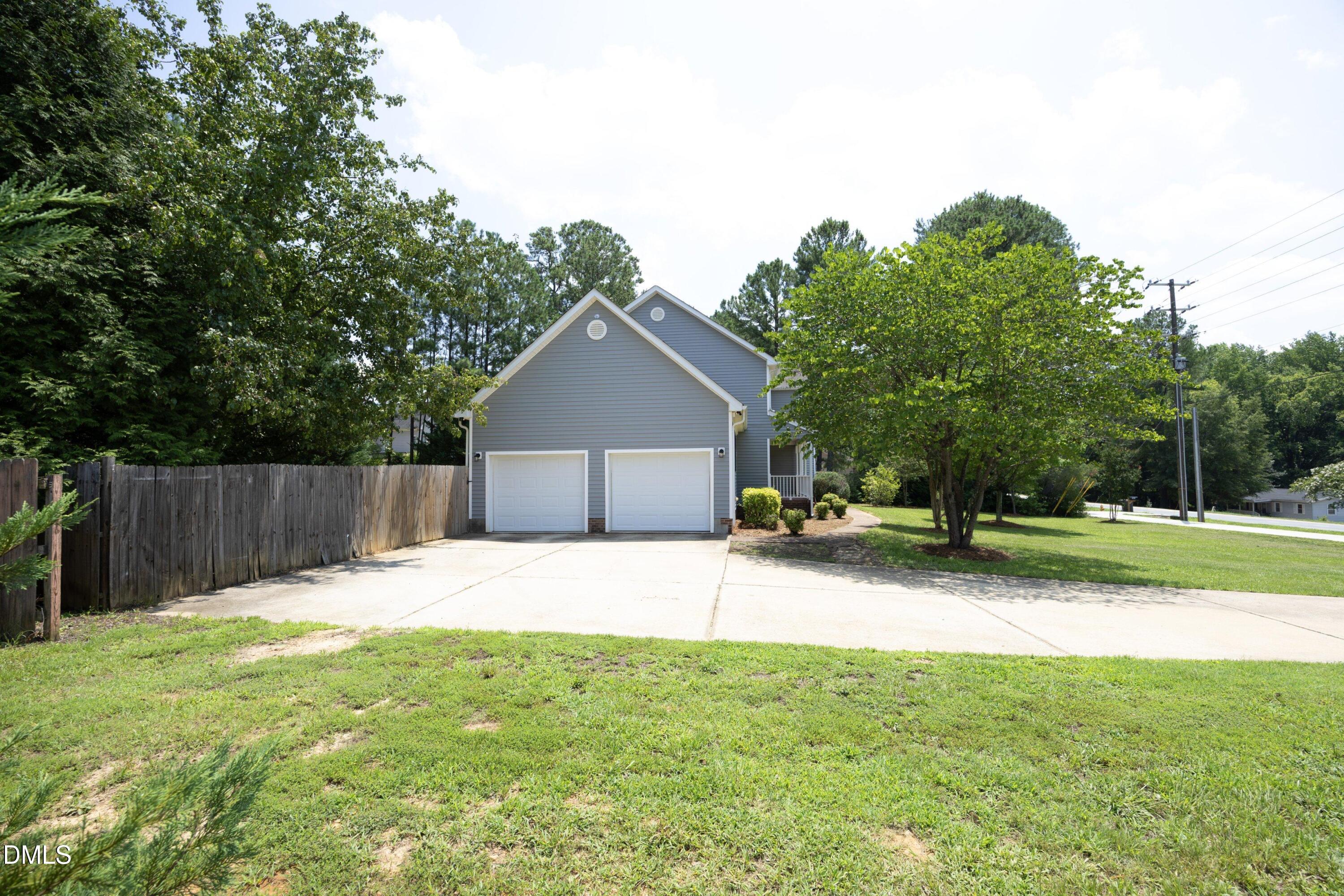 4753 Sunset Lake Road Property Photo 4