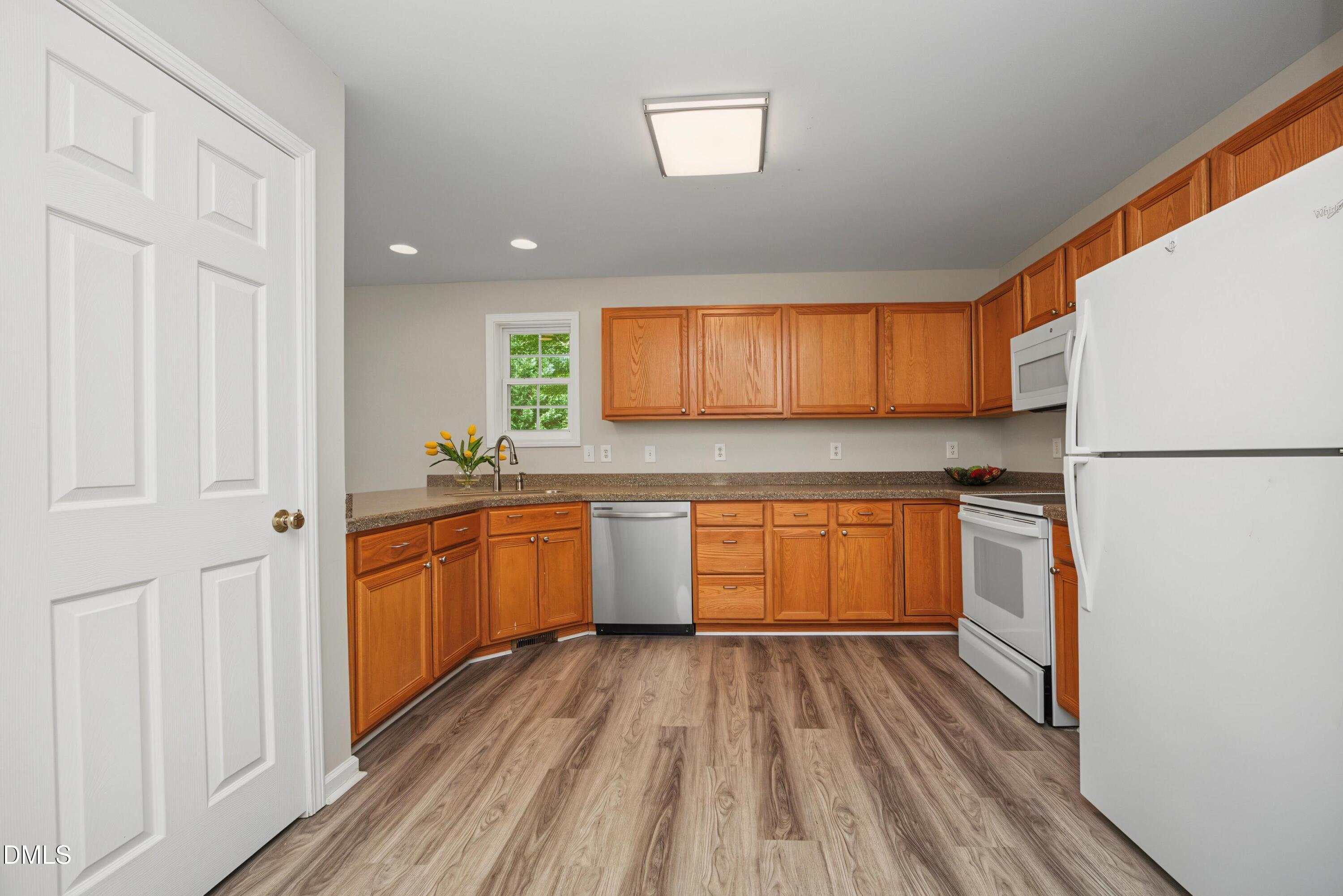 4753 Sunset Lake Road Property Photo 11