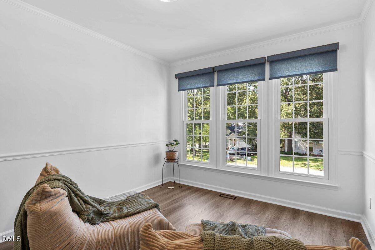 1003 Woodbriar Street Property Photo 6