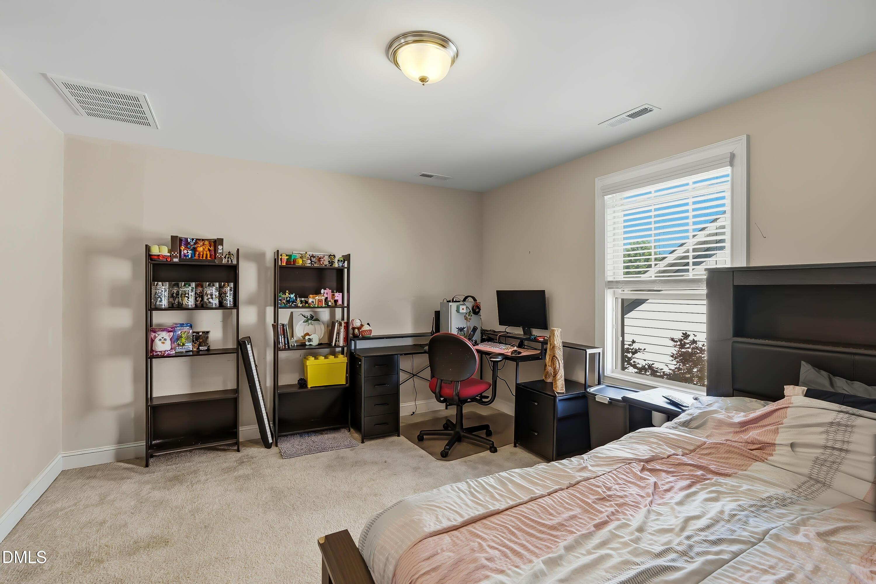 821 Traditions Ridge Drive Property Photo 50