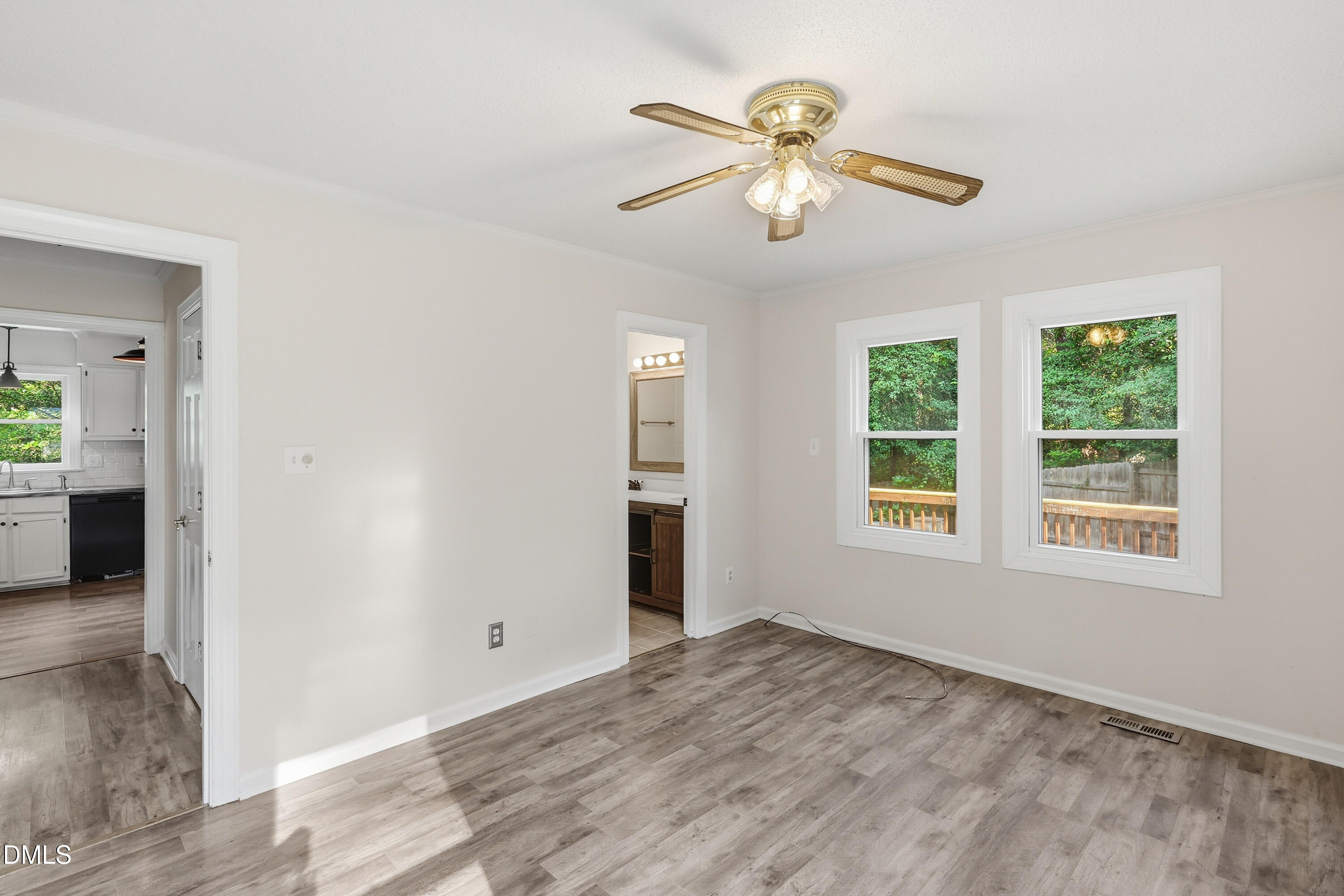 2300 Ruddy Road Property Photo 4