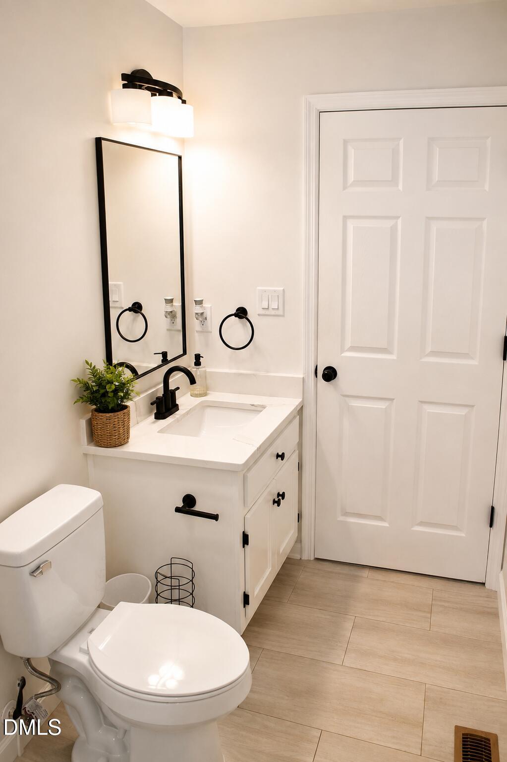 105 Carriage Court Property Photo 7