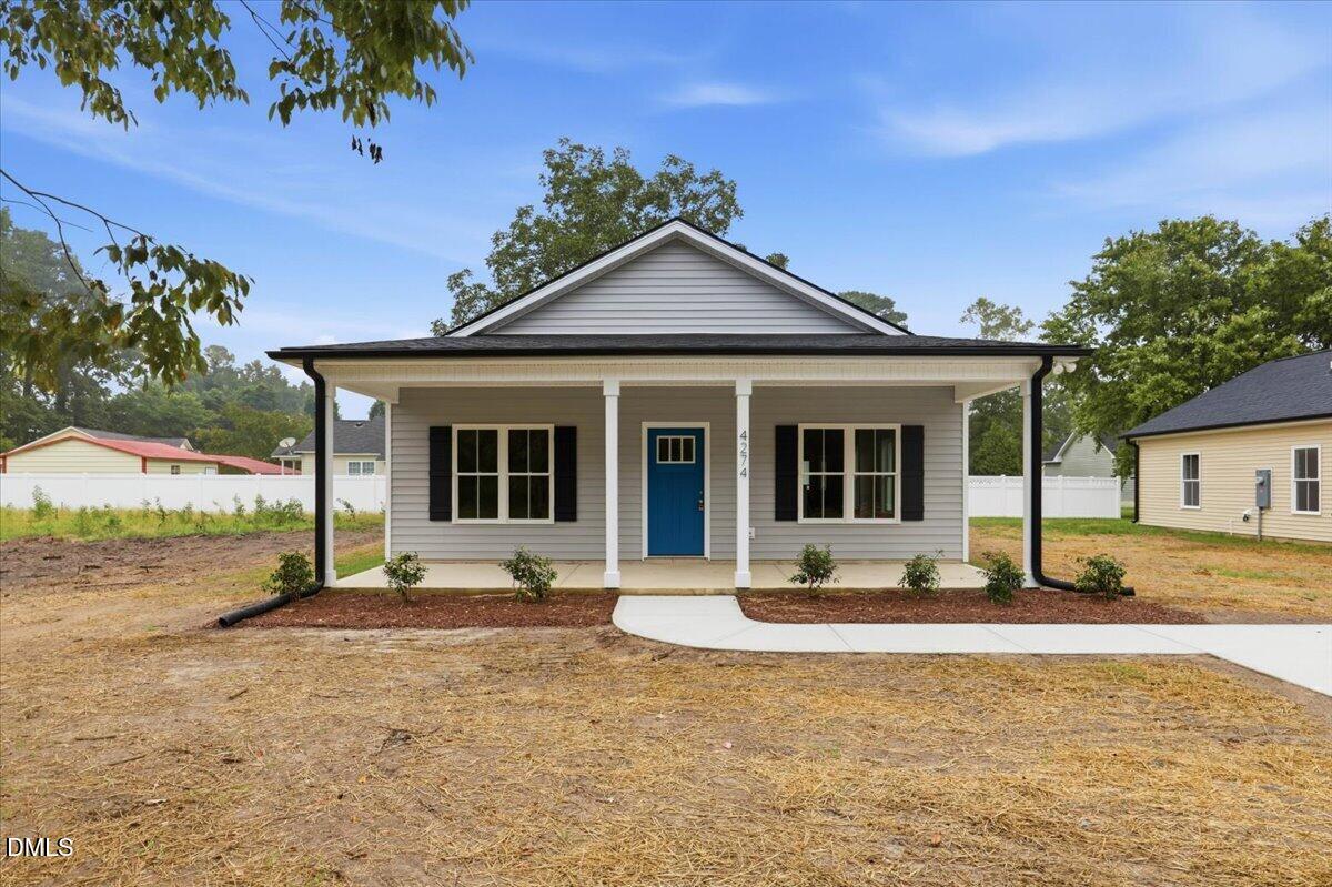 4274 Ellis Avenue Property Photo 1