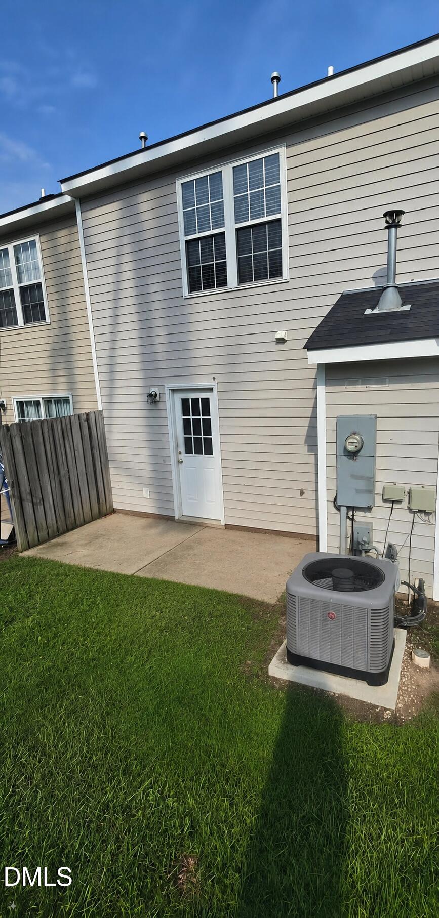 2130 Walnut Bluffs Lane Property Photo 26