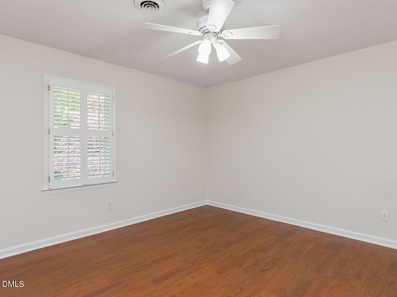 908 Buckingham Road Property Photo 26