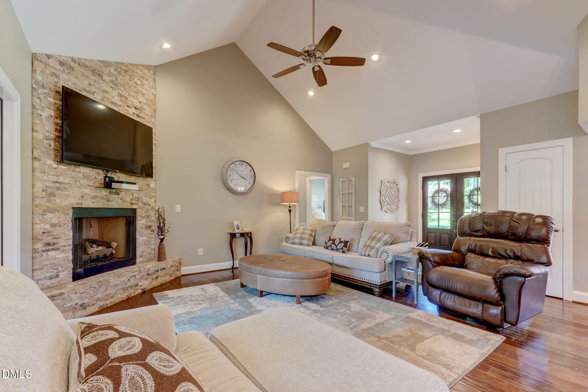 4990 Sartin Road Property Photo 10