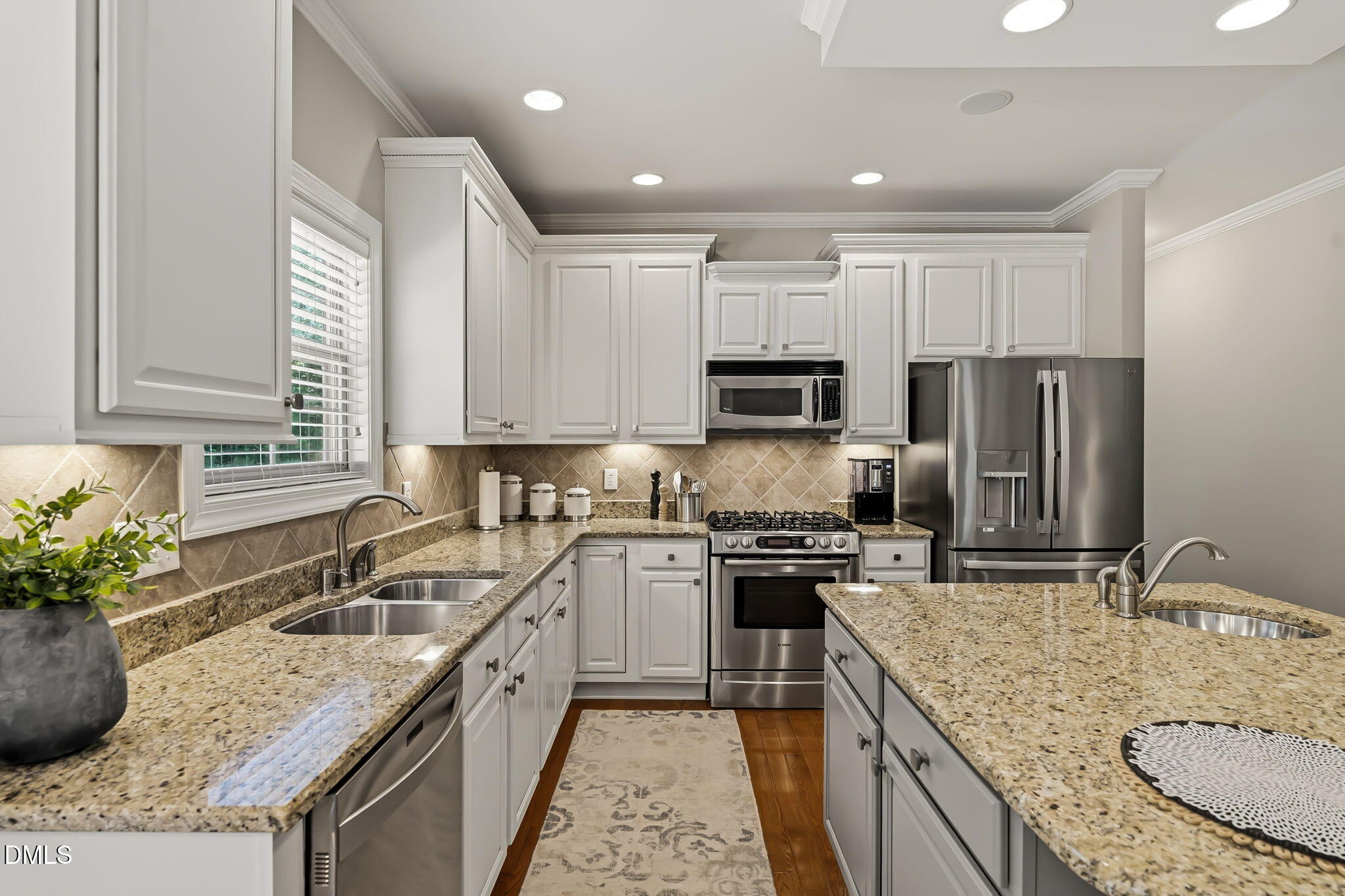 8227 Cushing Street Property Photo 23