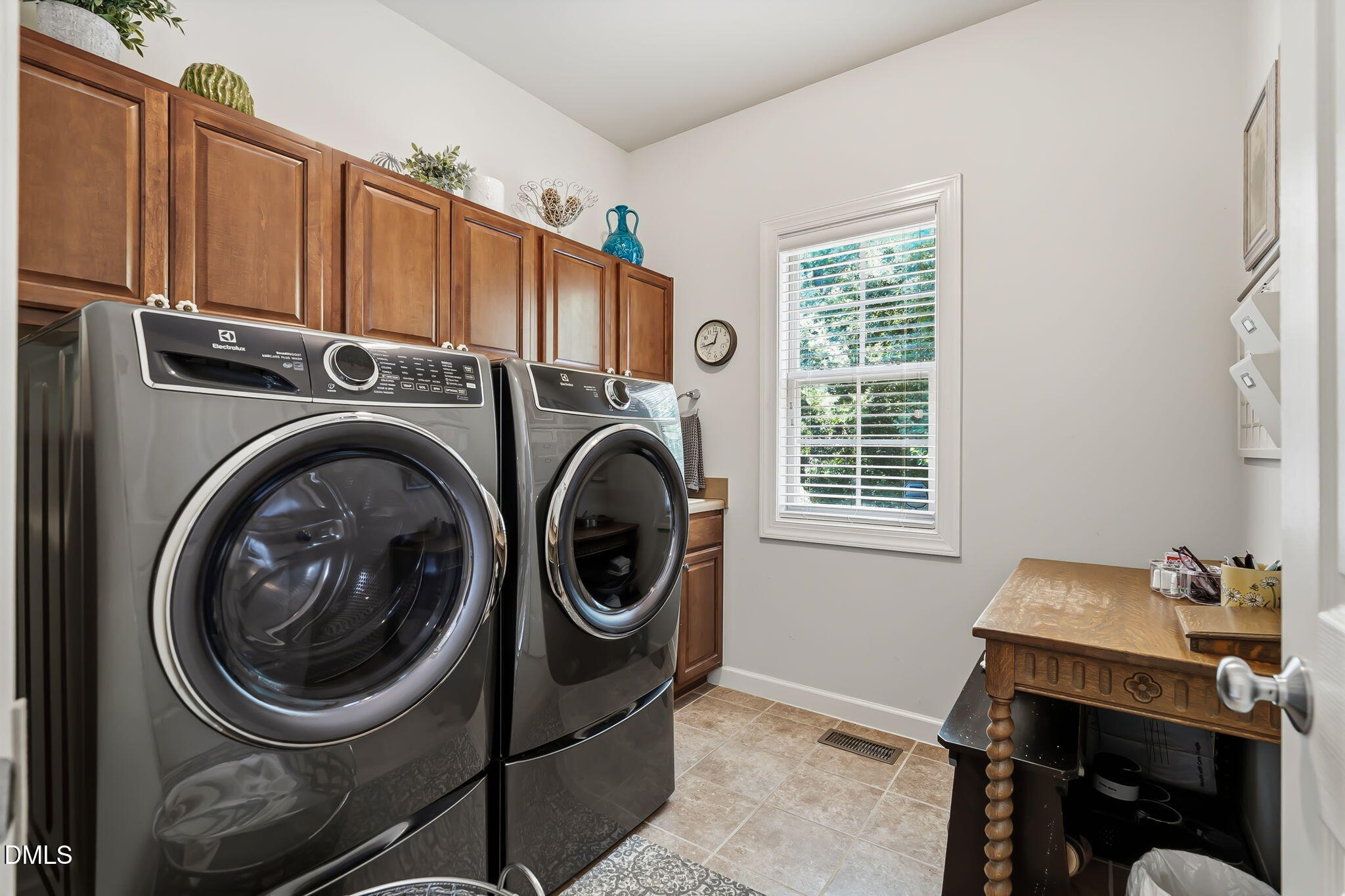 8227 Cushing Street Property Photo 29