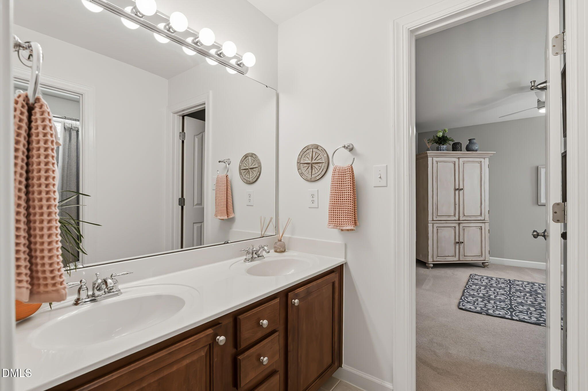 8227 Cushing Street Property Photo 46