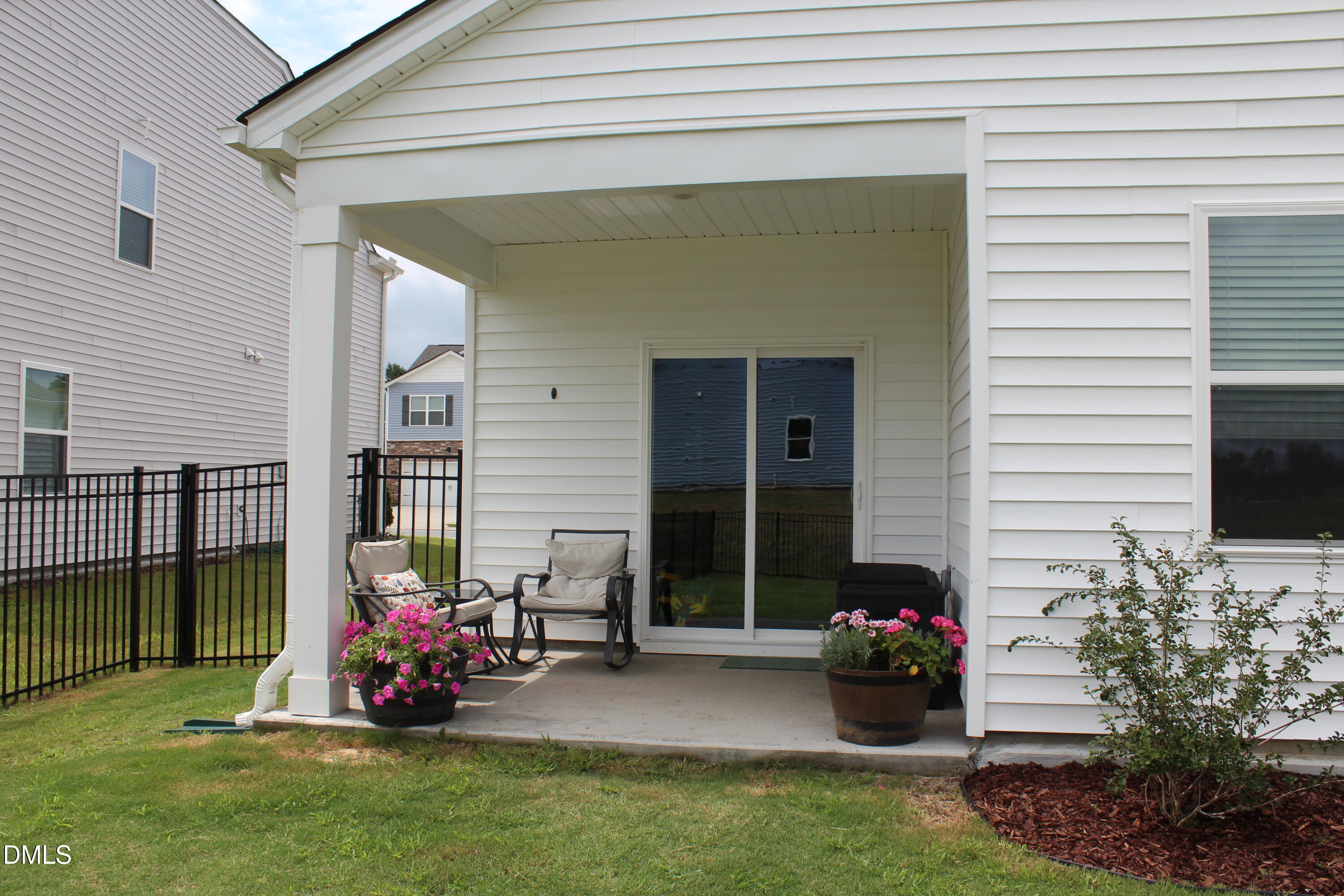 164 Ethel Lane Property Photo 6