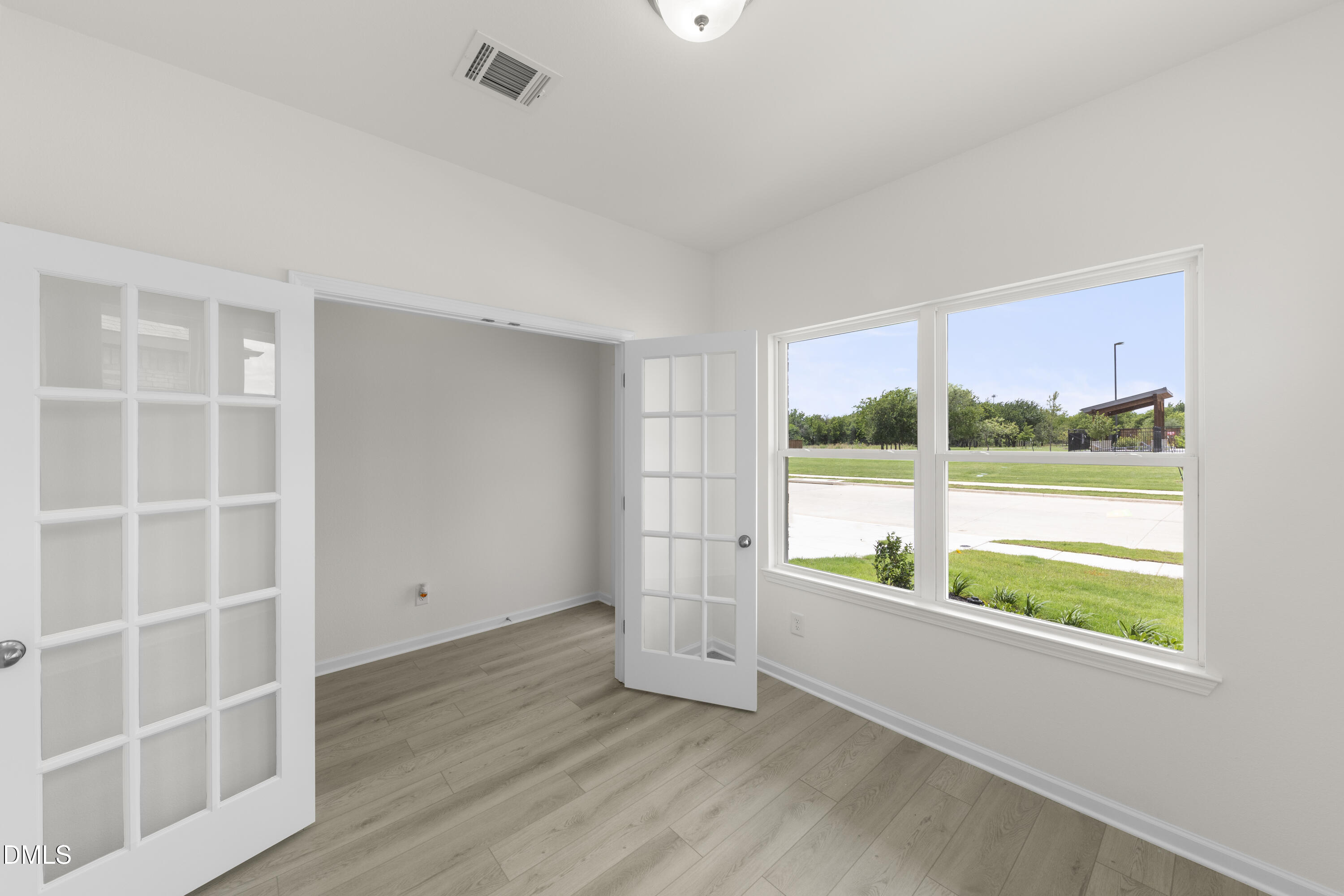 95 Chardonnay Drive Property Photo 2