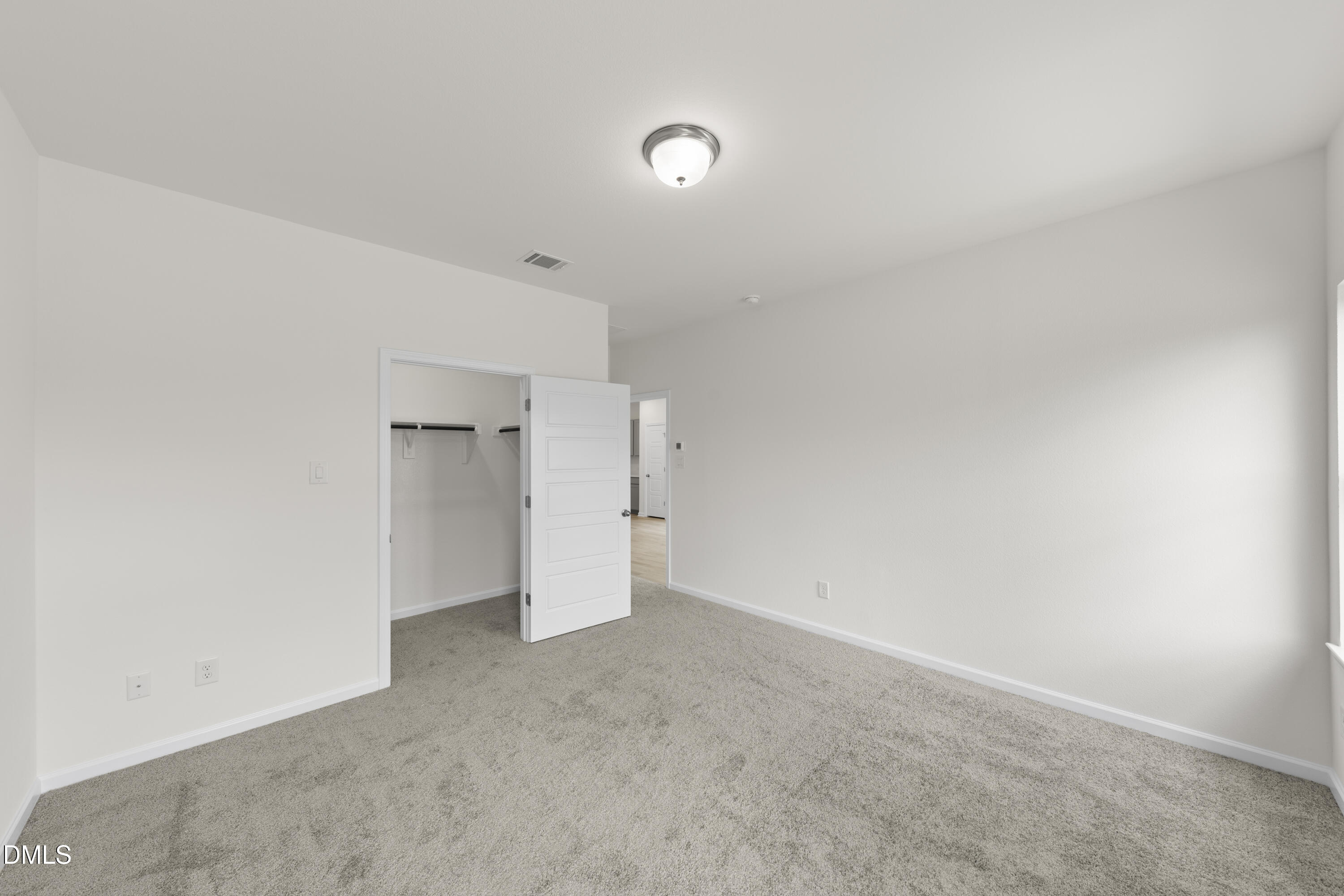95 Chardonnay Drive Property Photo 9