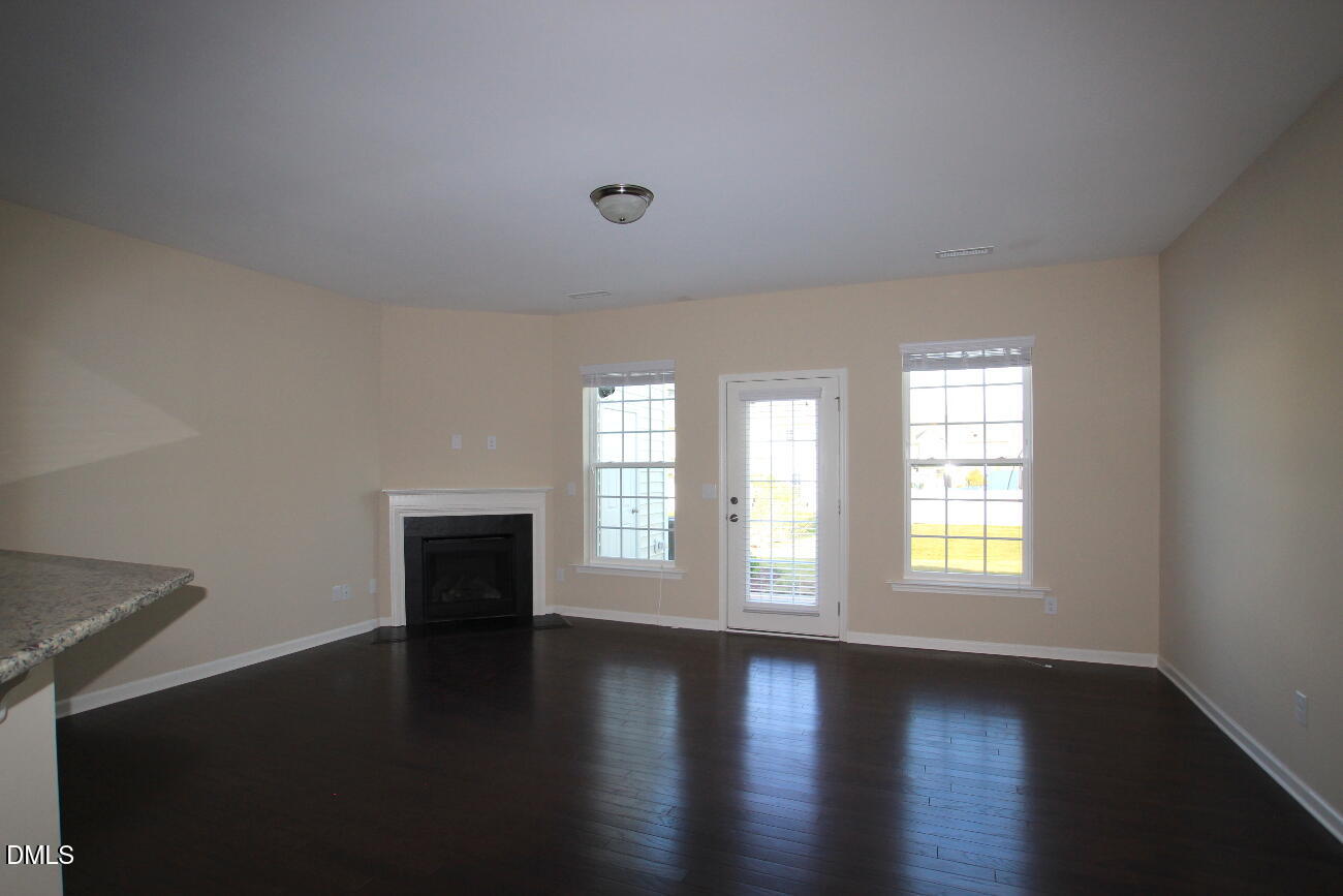 947 Consortium Drive Property Photo 4